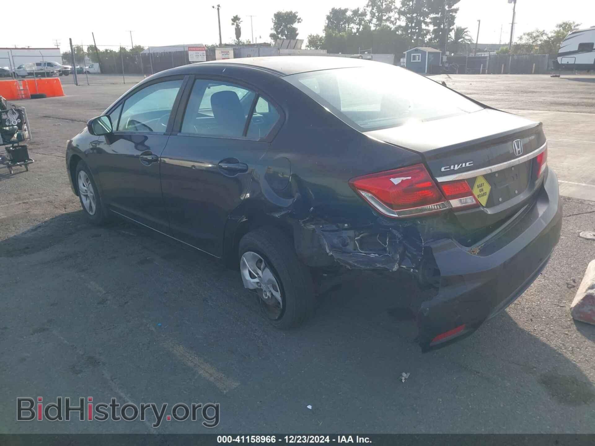 2015 HONDA CIVIC - VIN: 19XFB2F57FE200974 - Фото 3