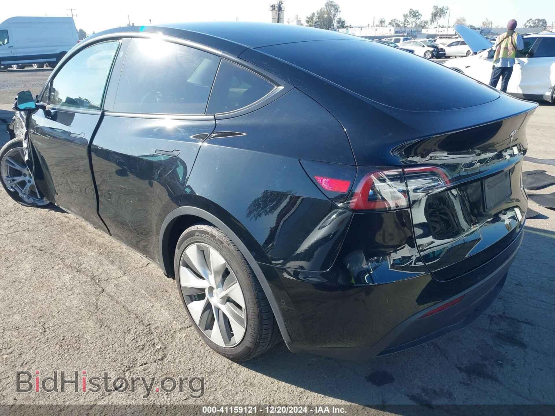 2022 TESLA MODEL Y - VIN: 7SAYGDEE1NF317355 - Фото 3