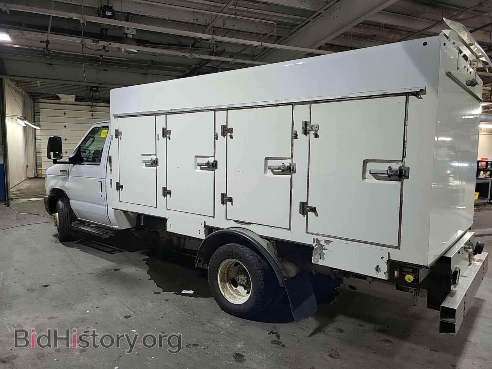 Photo 1FDXE4FS8KDC07792 - FORD E-450 CUTAWAY 2019