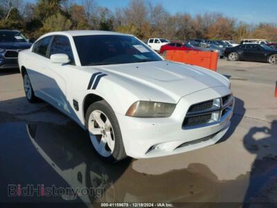 2011 Dodge CHARGER, белый — VIN 2B3CL3CG4BH577693, IAAI