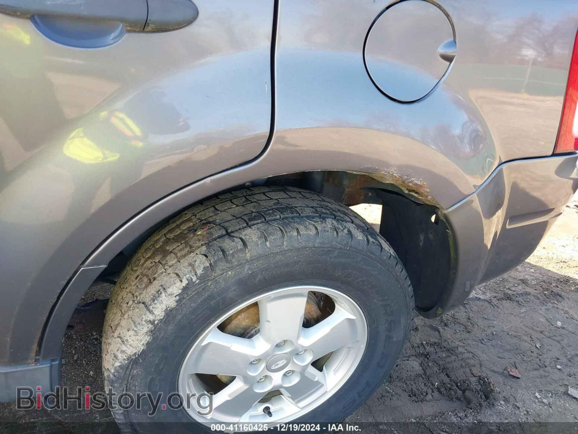2011 FORD ESCAPE - VIN: 1FMCU0D78BKC52476 - Фото 6