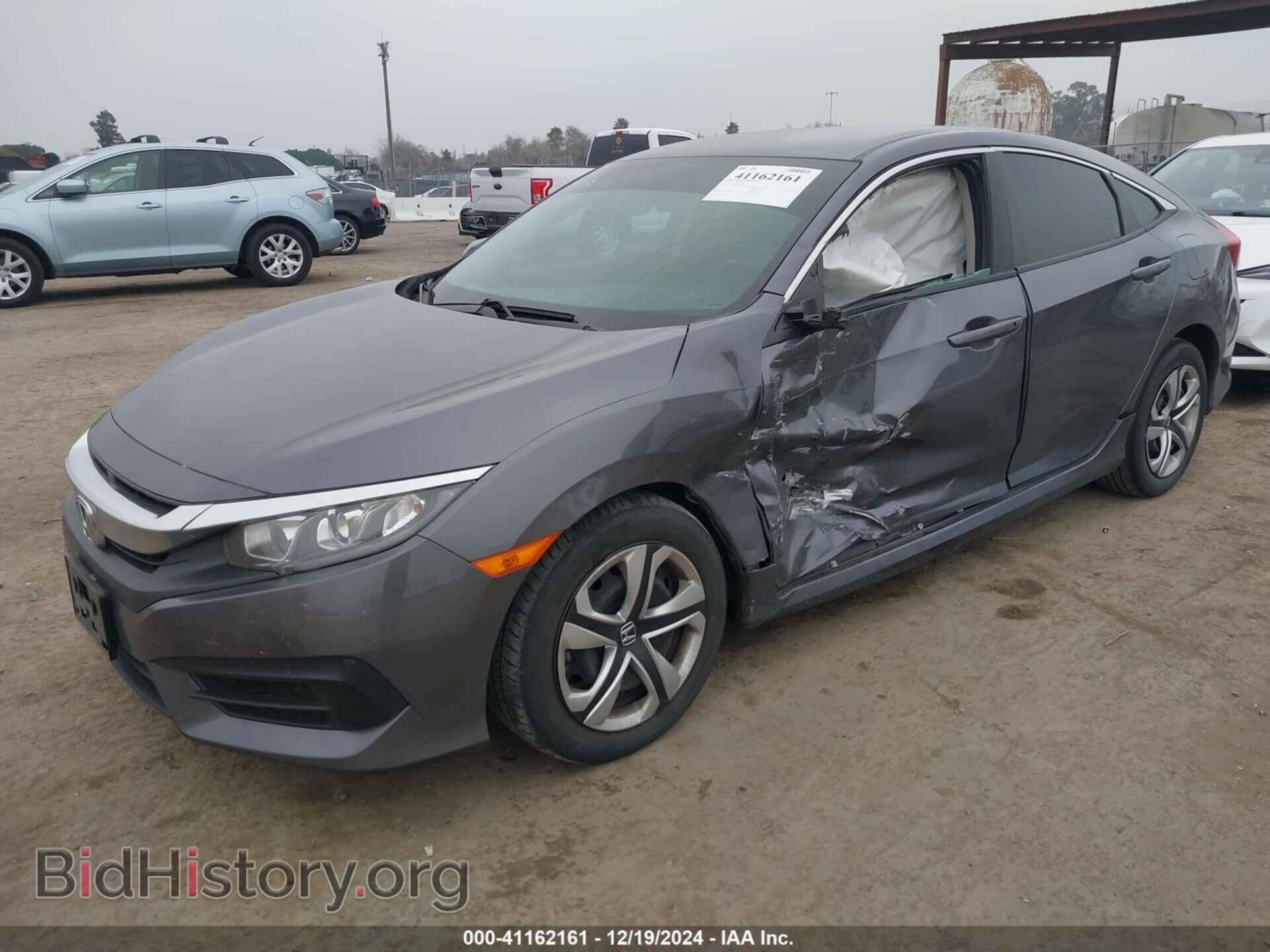 2018 HONDA CIVIC - VIN: 2HGFC2F55JH565164 - Фото 2
