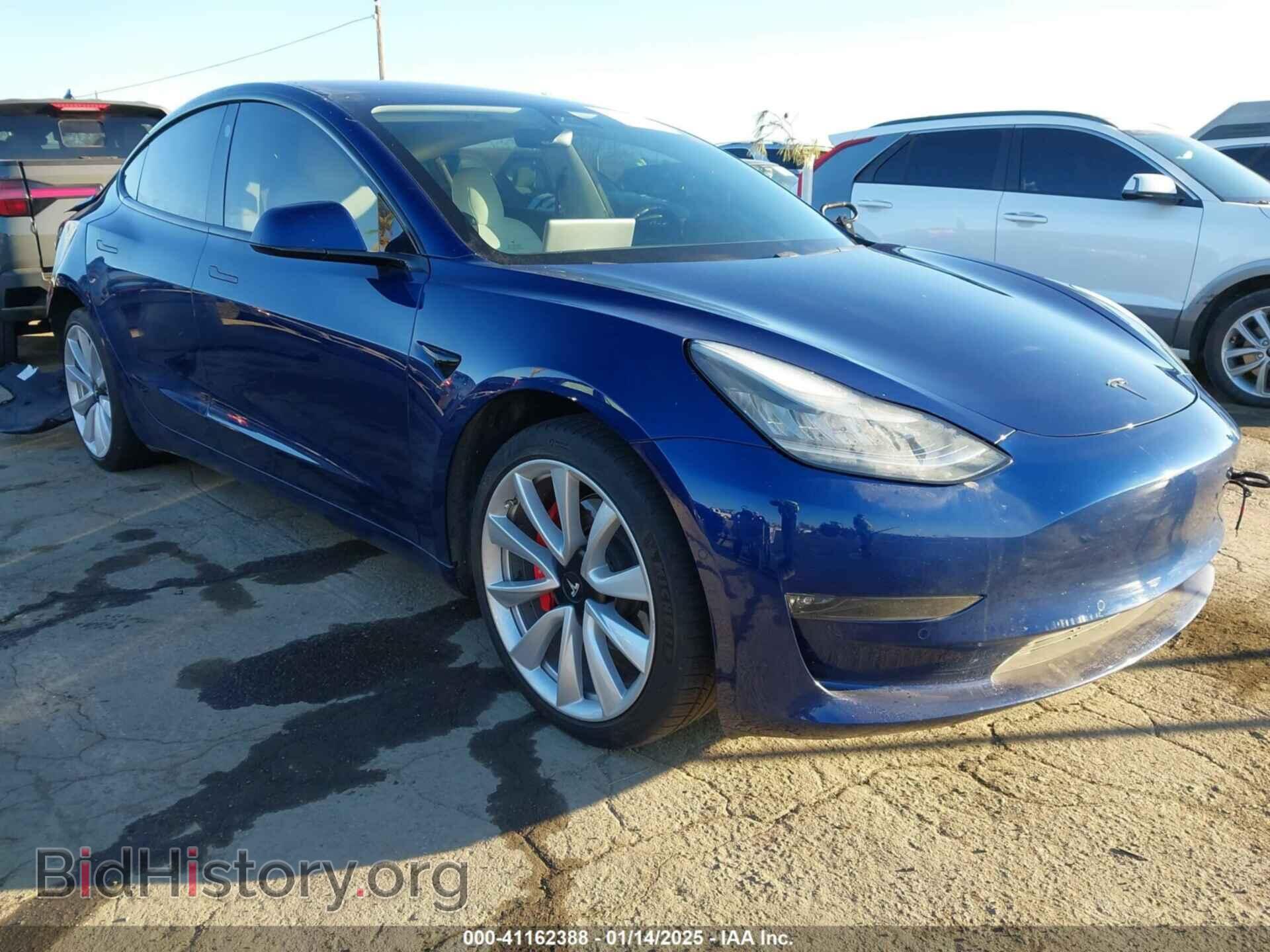 Фотография 5YJ3E1EA6JF169447 - TESLA MODEL 3 2018
