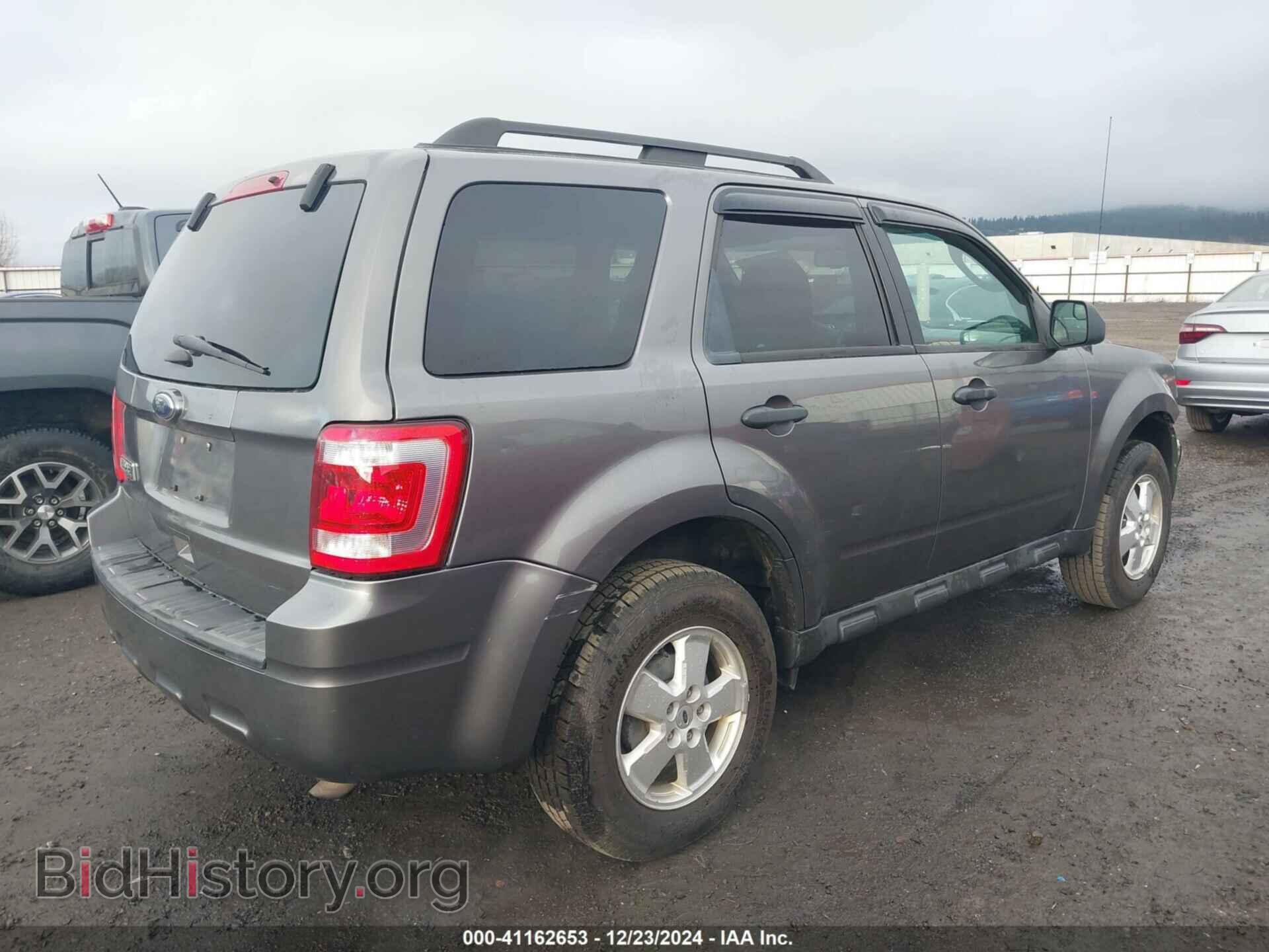 2011 FORD ESCAPE - VIN: 1FMCU0D77BKB84493 - Фото 4