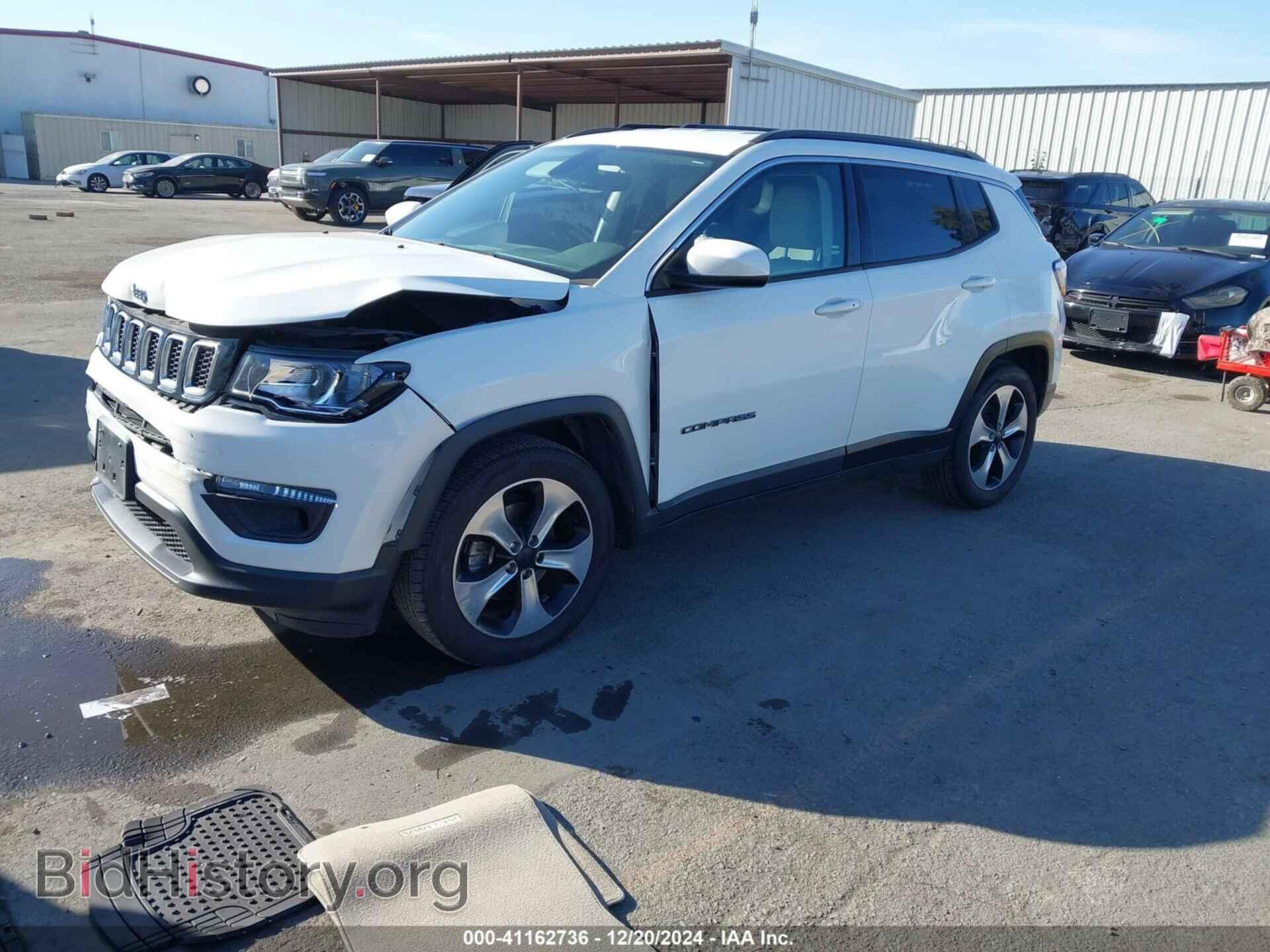2017 JEEP COMPASS - VIN: 3C4NJCBB2HT652894 - Фото 2