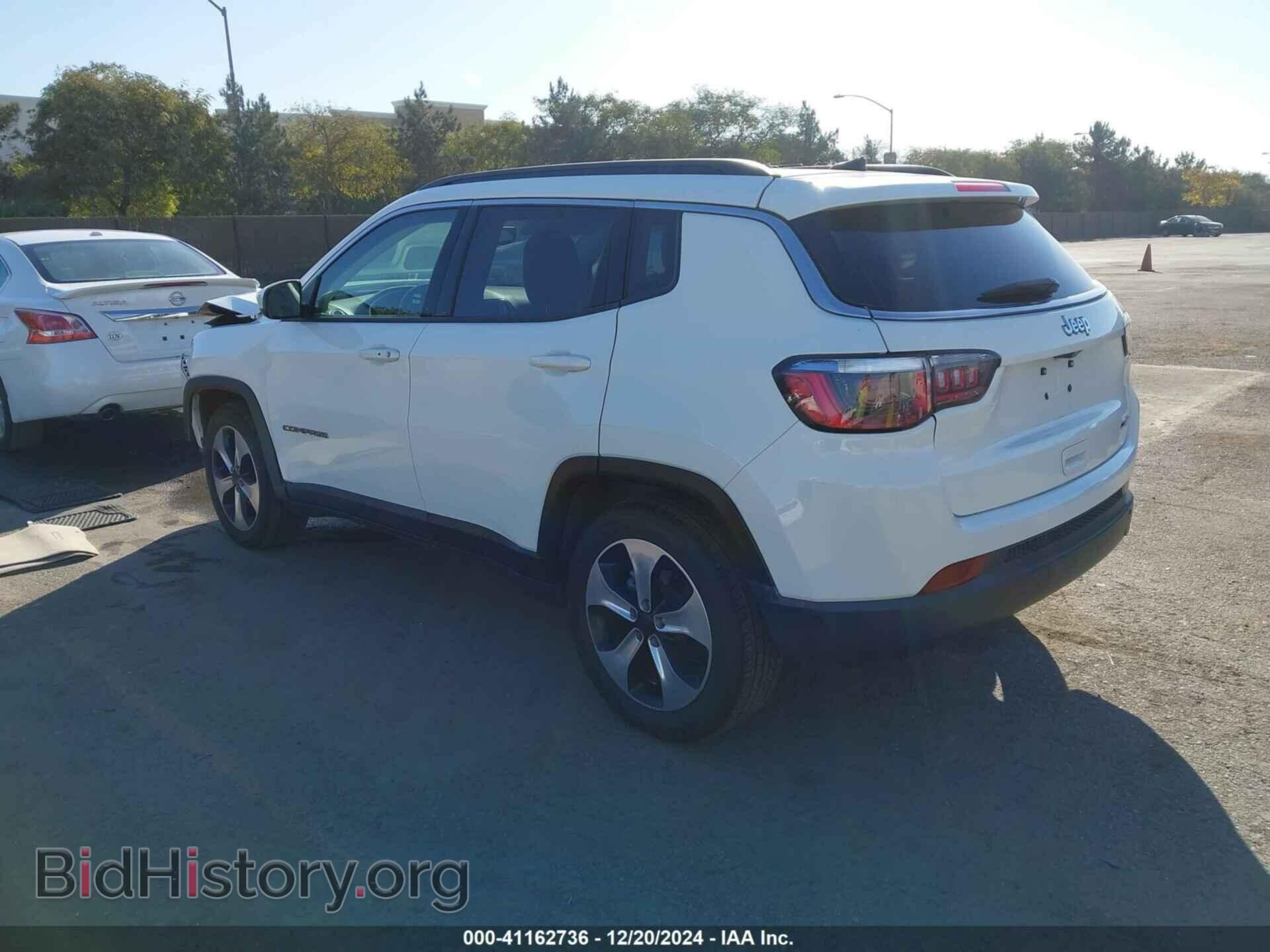 2017 JEEP COMPASS - VIN: 3C4NJCBB2HT652894 - Фото 3