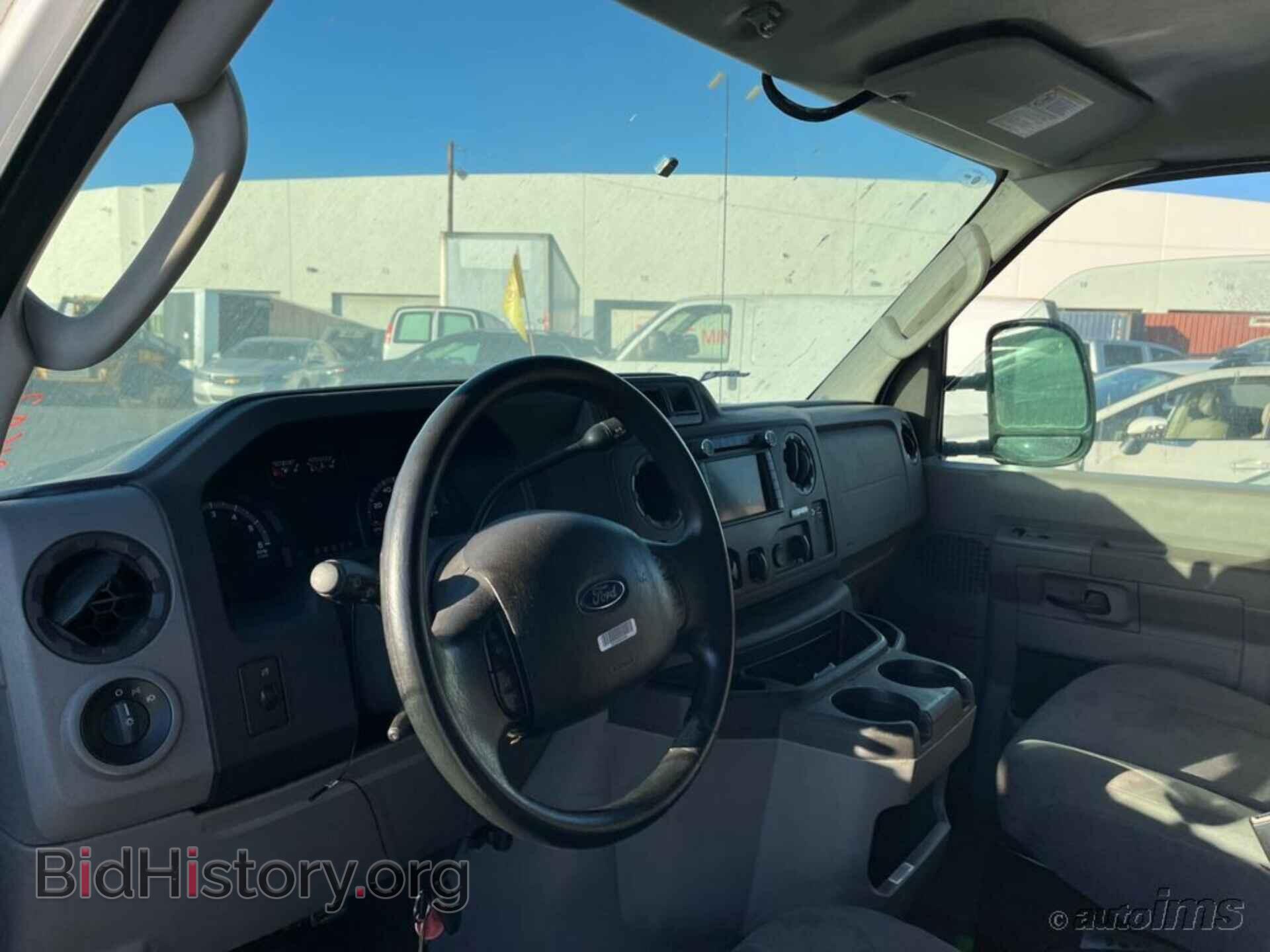 2013 FORD E-250 - VIN: 1FTNE2EW4DDA62404 - Фото 2