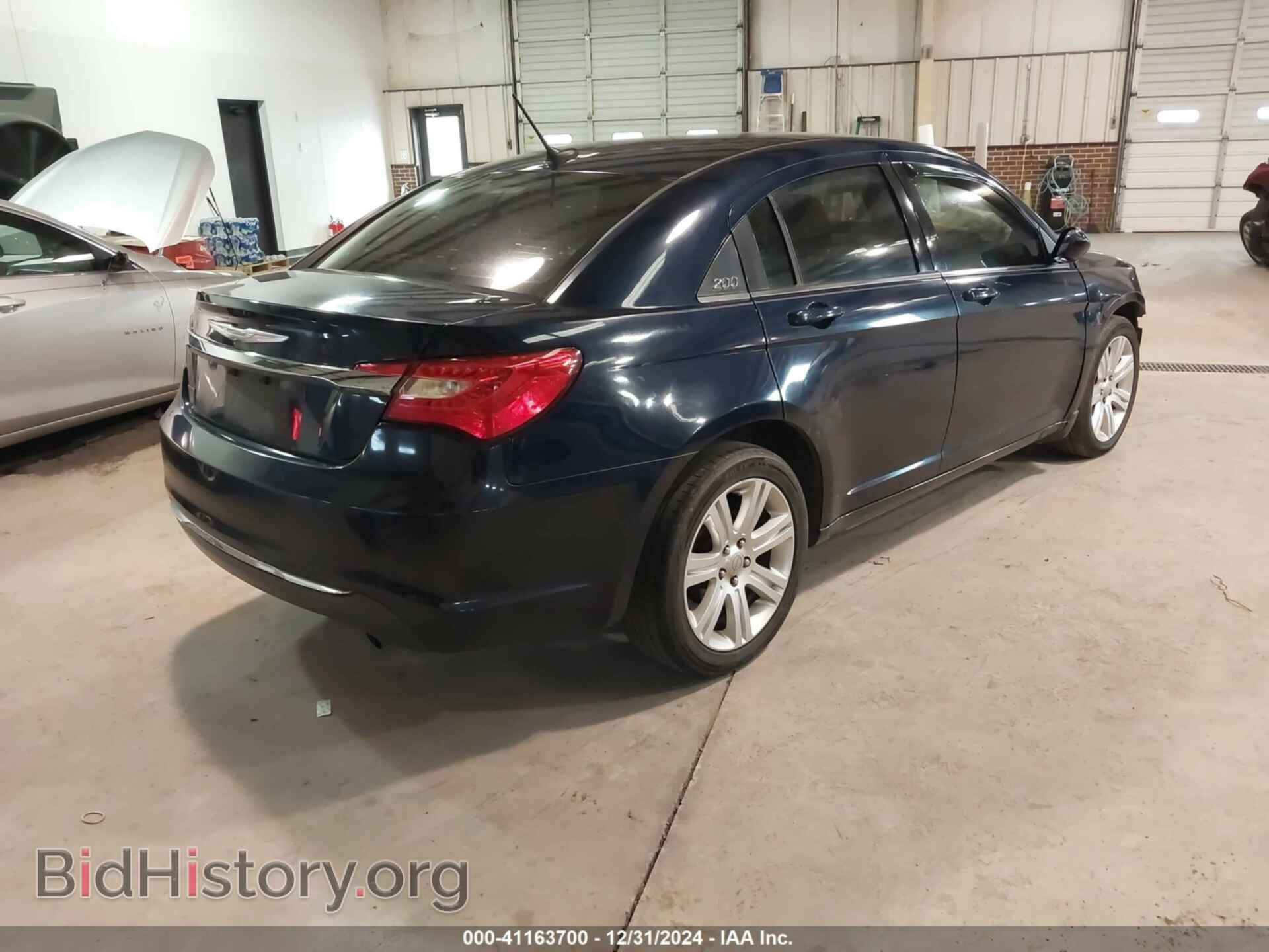2013 CHRYSLER 200 - VIN: 1C3CCBBB2DN540106 - Фото 4
