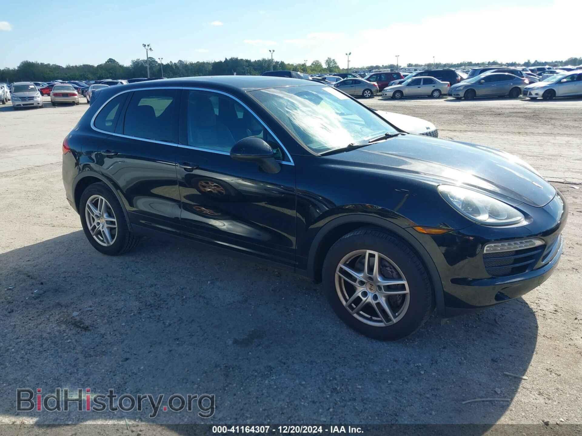 Photo WP1AA2A2XCLA08377 - PORSCHE CAYENNE 2012