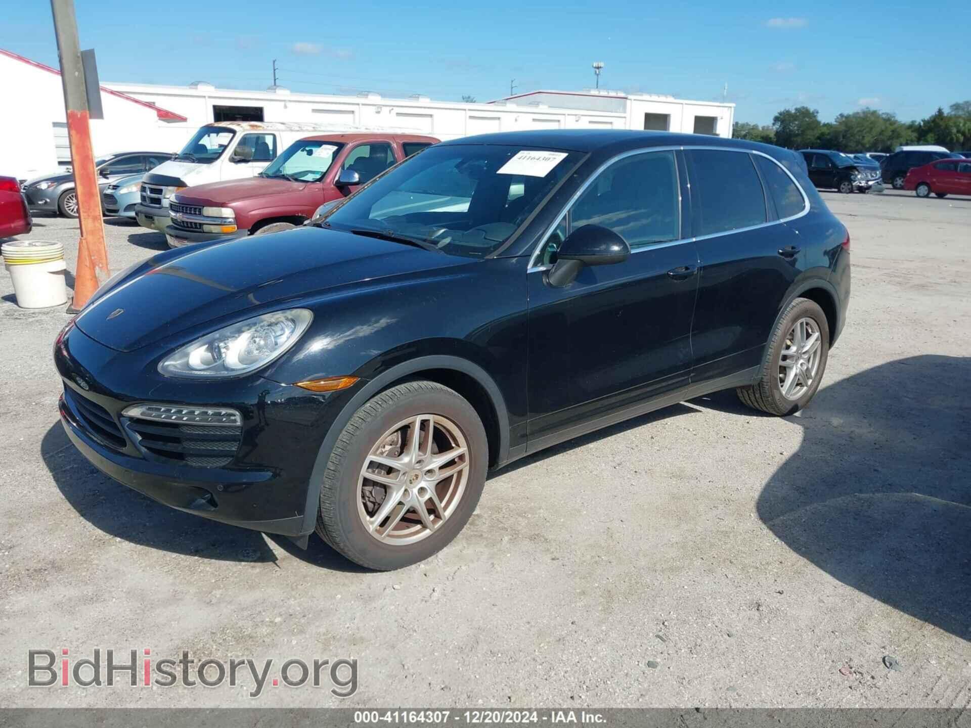 2012 PORSCHE CAYENNE - VIN: WP1AA2A2XCLA08377 - Photo 2