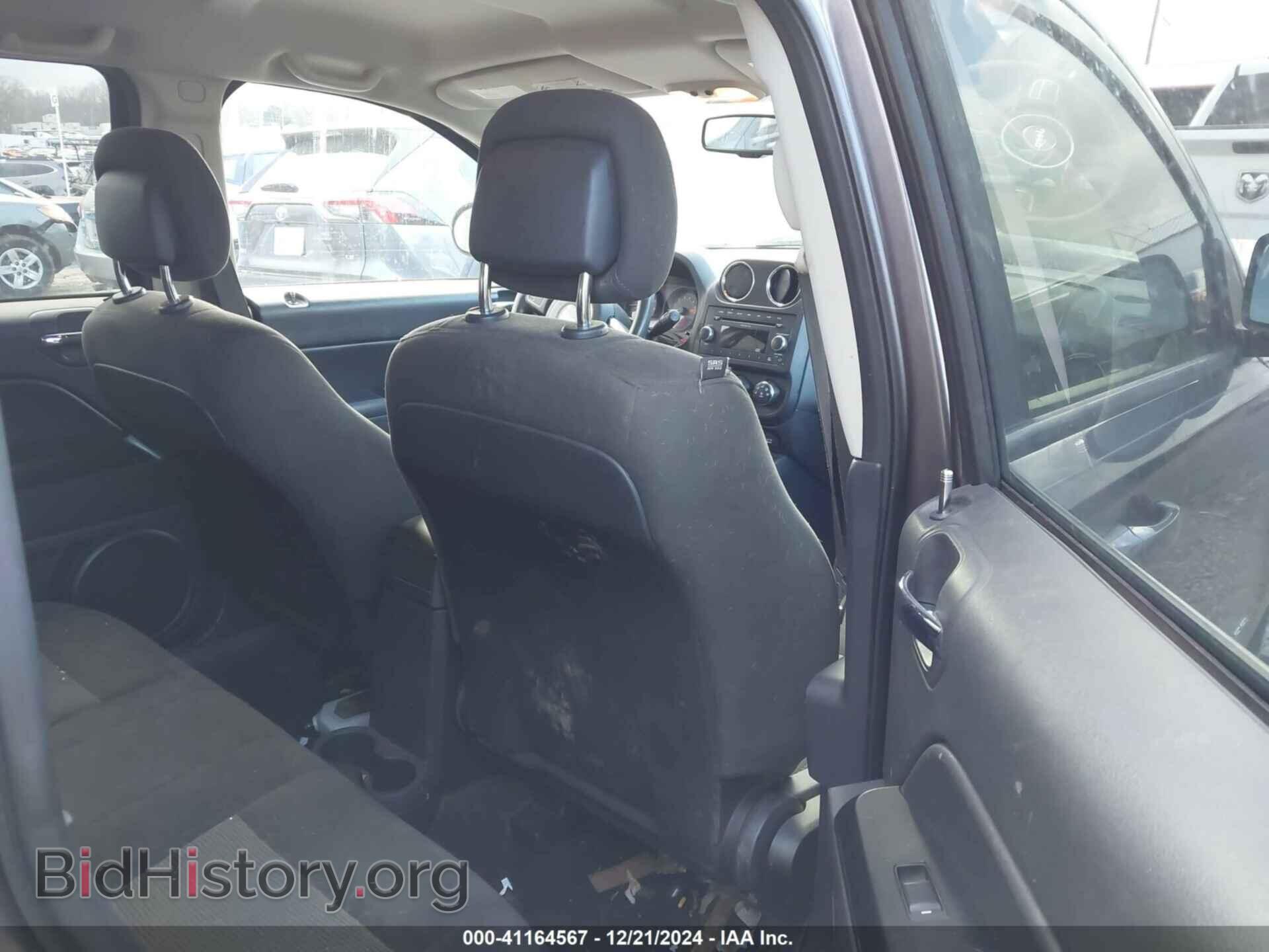 2016 JEEP COMPASS - VIN: 1C4NJDBB9GD518412 - Фото 8