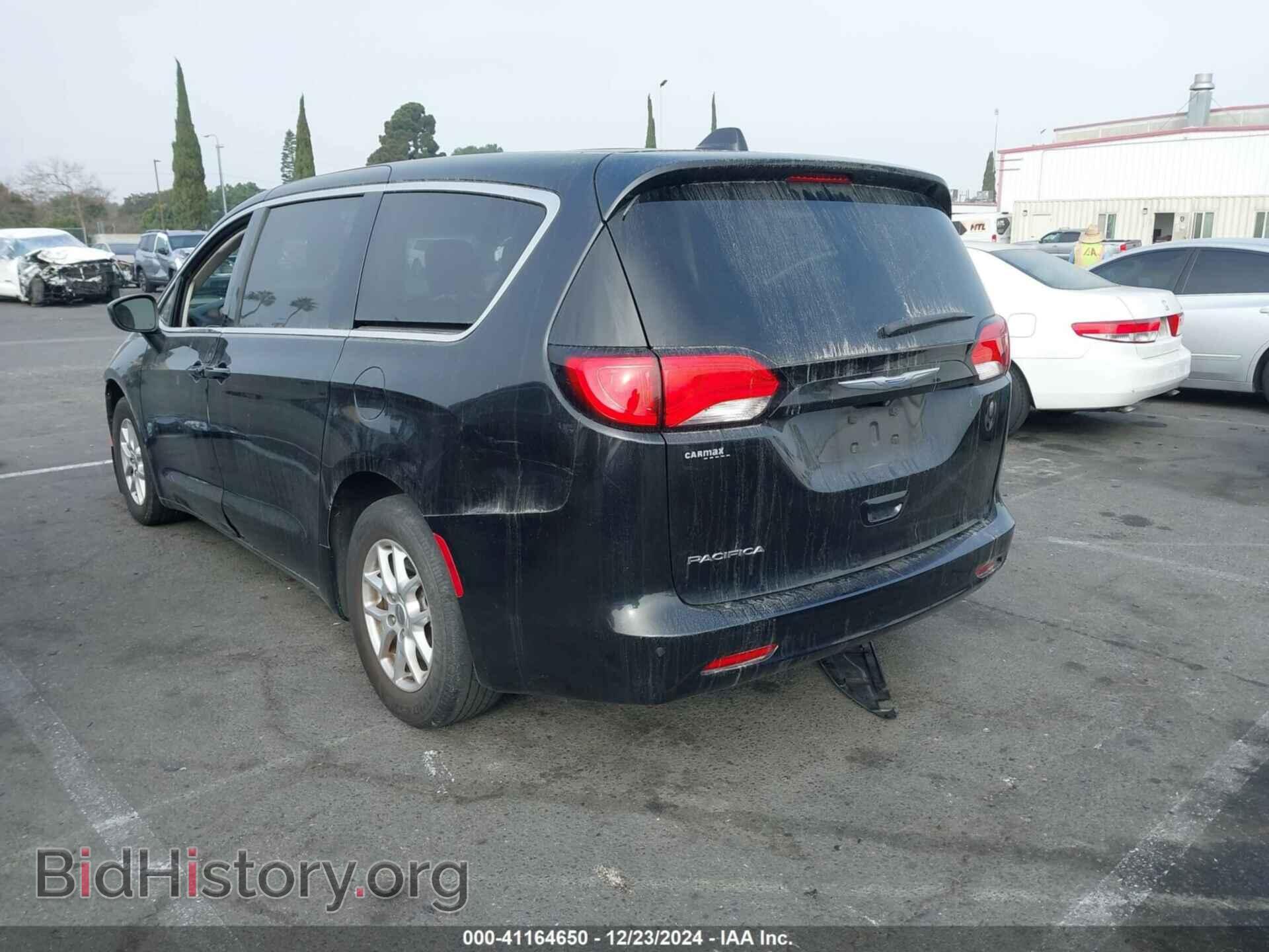 2017 CHRYSLER PACIFICA - VIN: 2C4RC1DG1HR739990 - Photo 3