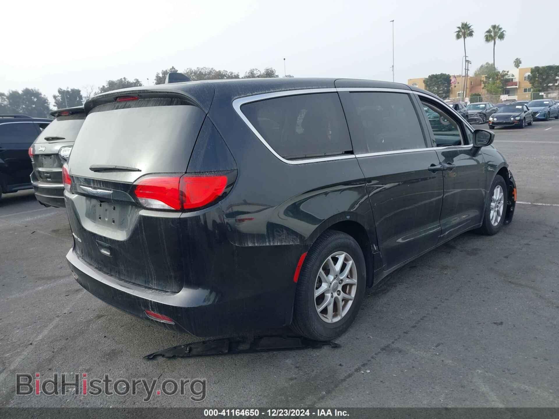 2017 CHRYSLER PACIFICA - VIN: 2C4RC1DG1HR739990 - Photo 4