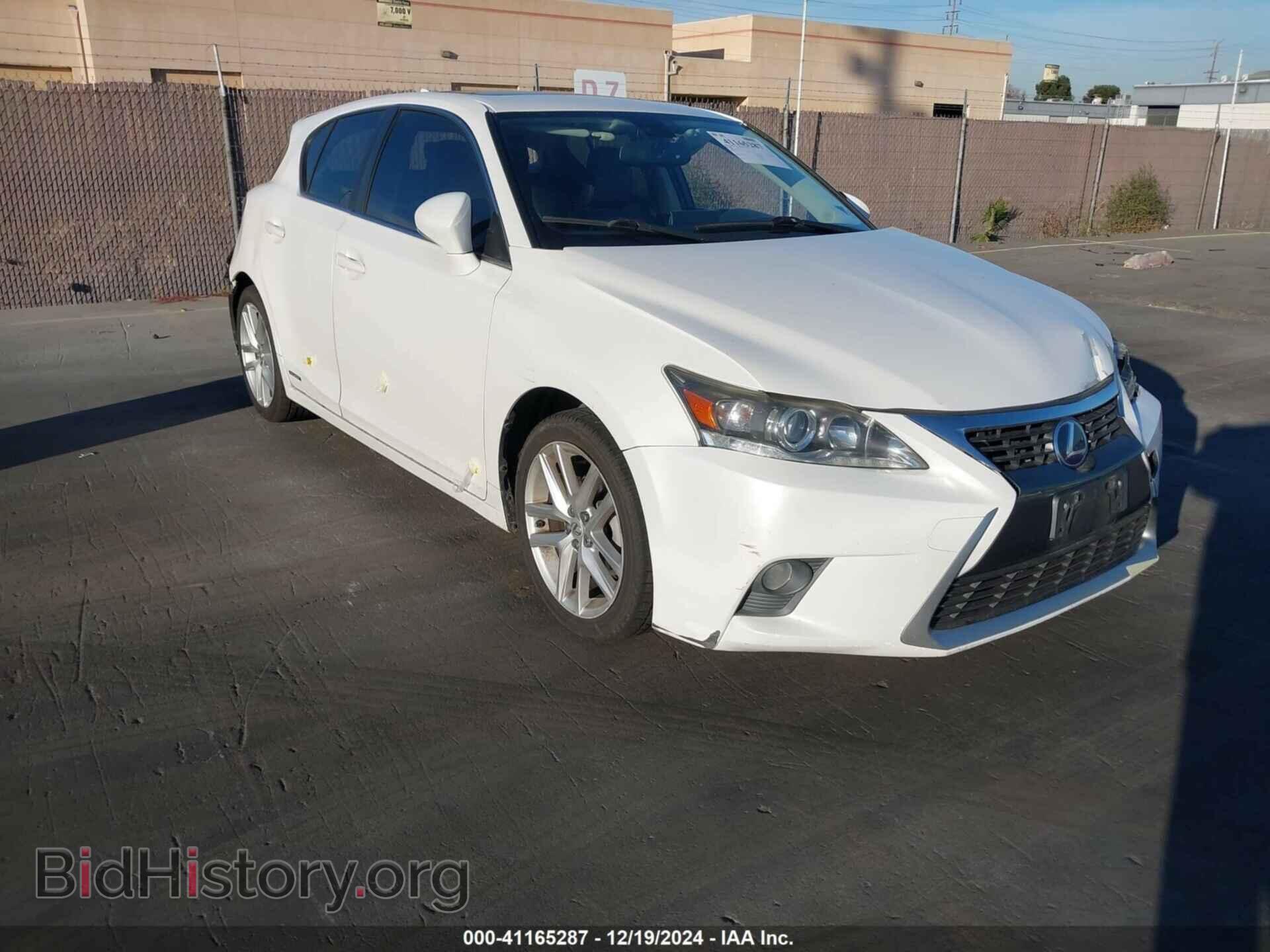 Фотография JTHKD5BH2F2225318 - LEXUS CT 200H 2015