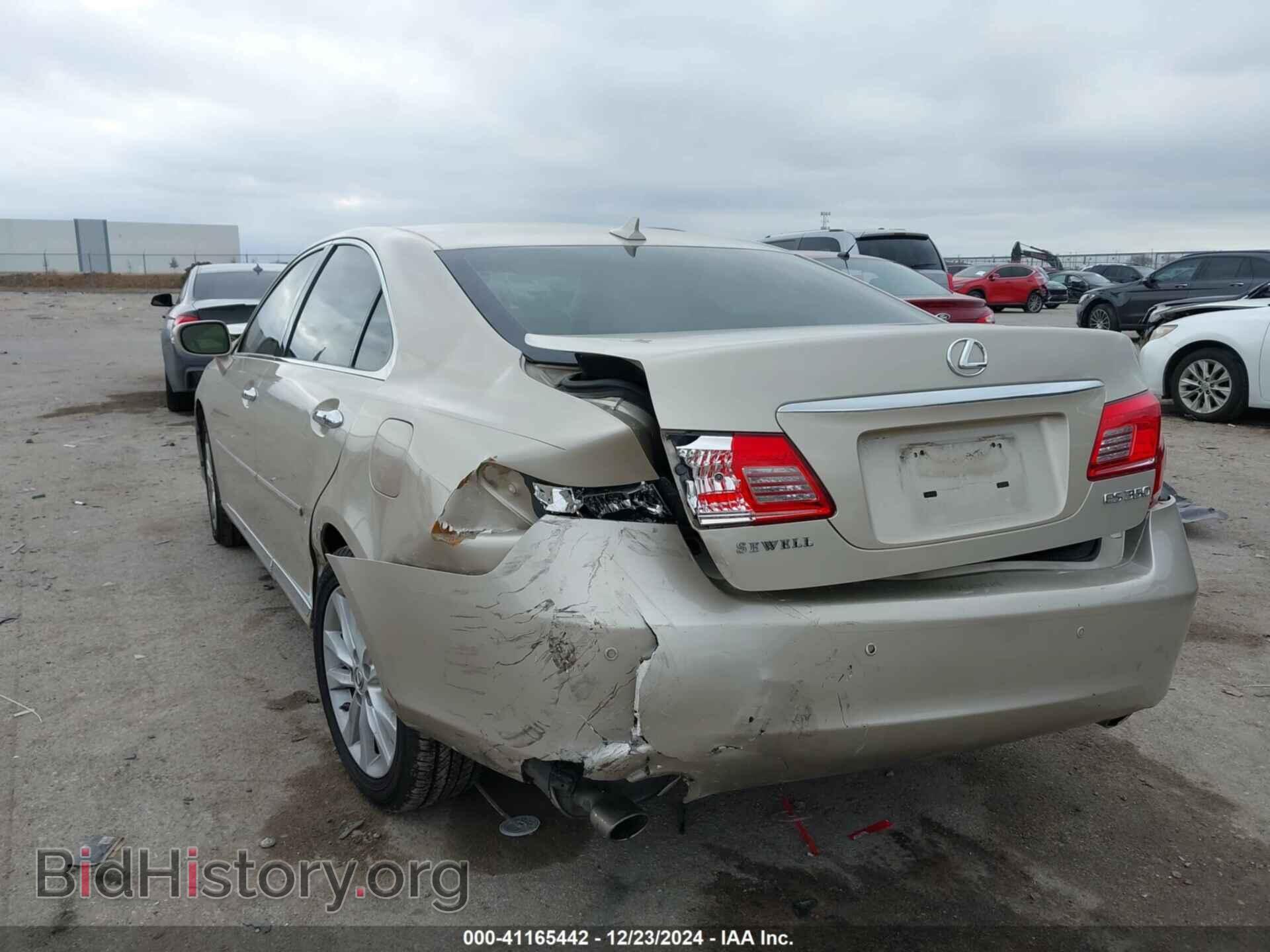 2011 LEXUS ES - VIN: JTHBK1EG0B2458822 - Фото 3