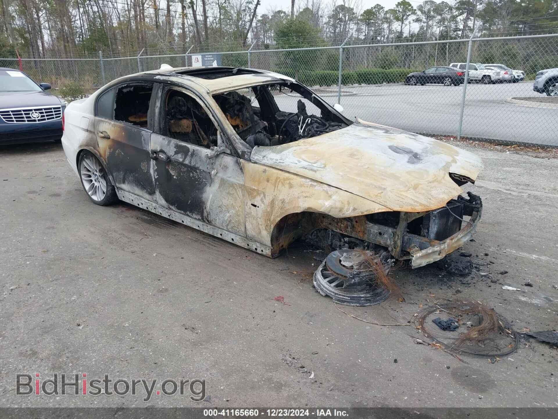 Photo WBAPN735X9A266324 - BMW 335 2009
