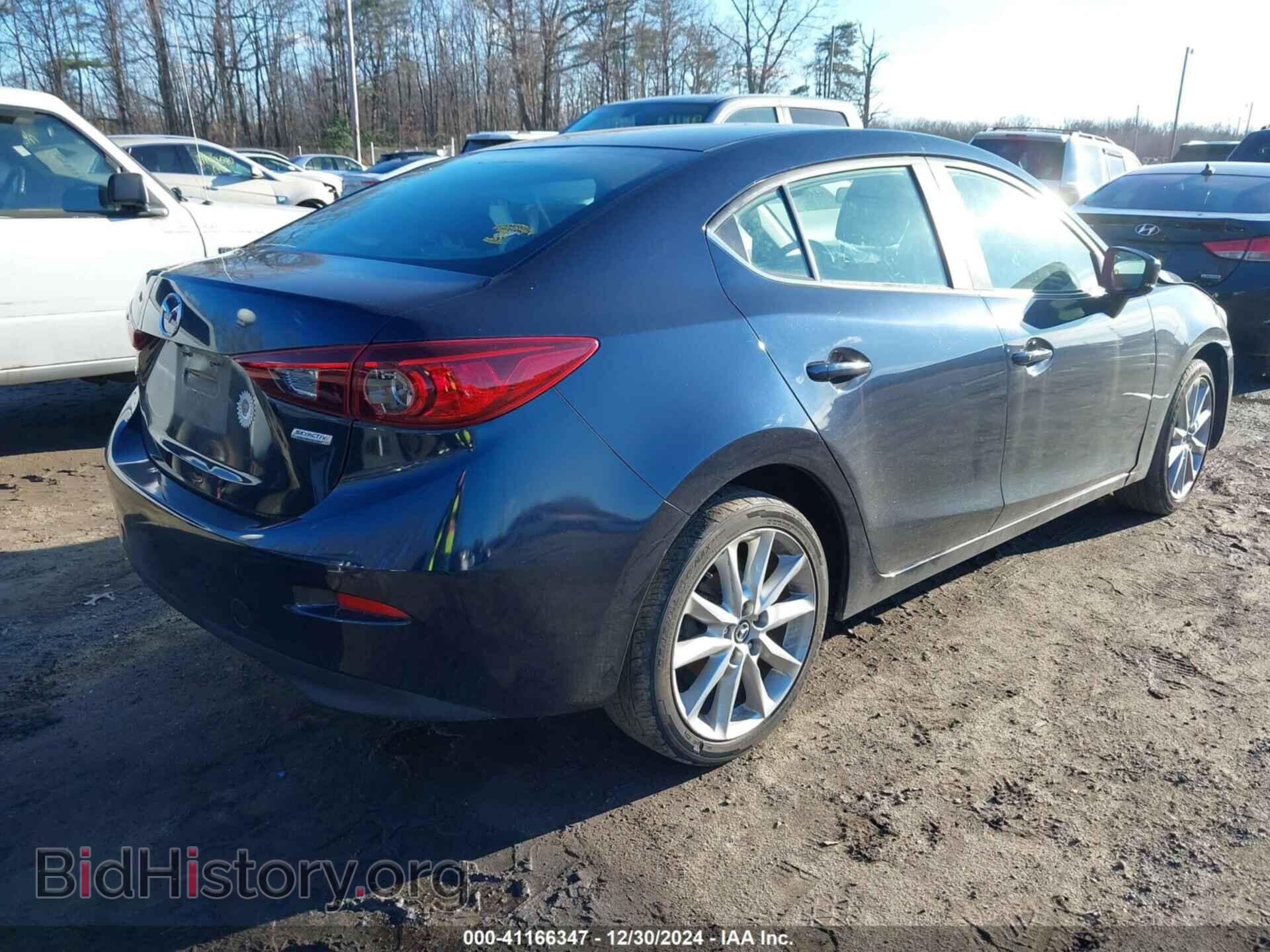 2017 MAZDA MAZDA3 - VIN: 3MZBN1V72HM125206 - Фото 4