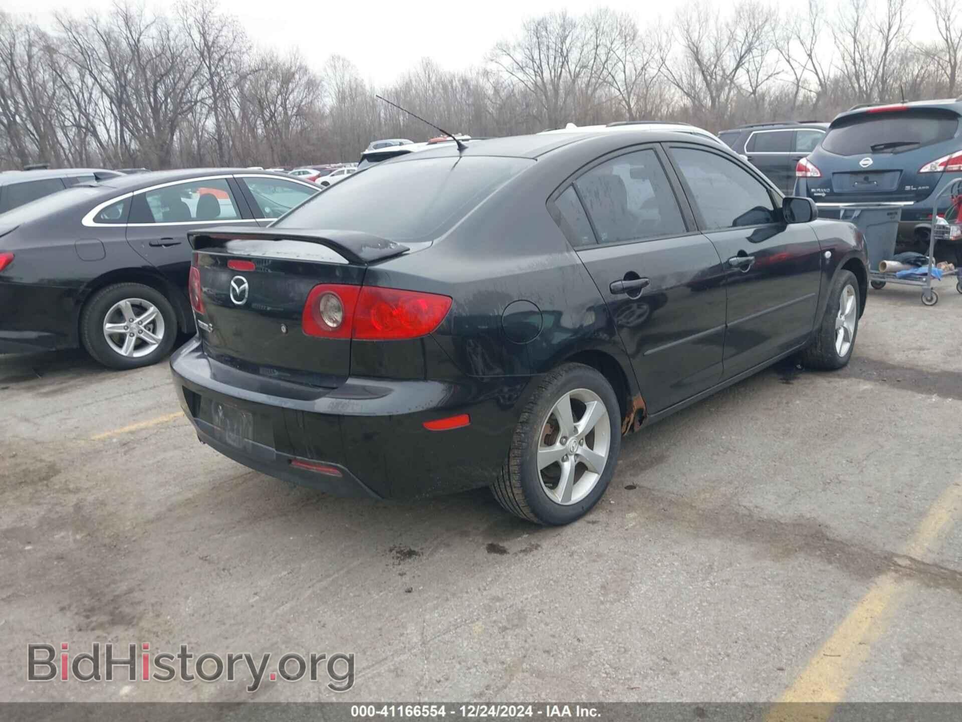 2006 MAZDA MAZDA3 - VIN: JM1BK12F761465761 - Фото 4