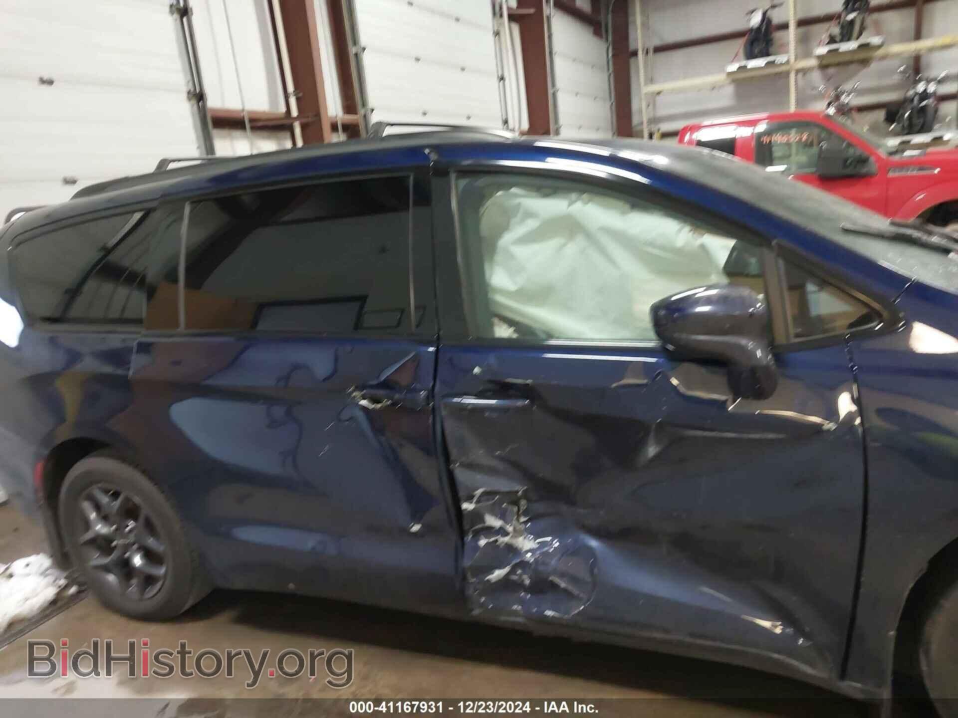 2018 CHRYSLER PACIFICA - VIN: 2C4RC1BG3JR227303 - Фото 13