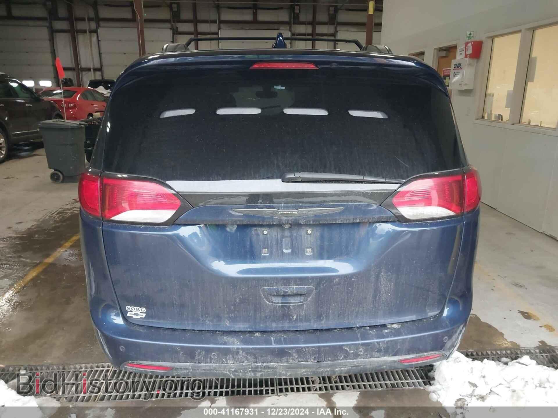 2018 CHRYSLER PACIFICA - VIN: 2C4RC1BG3JR227303 - Фото 16