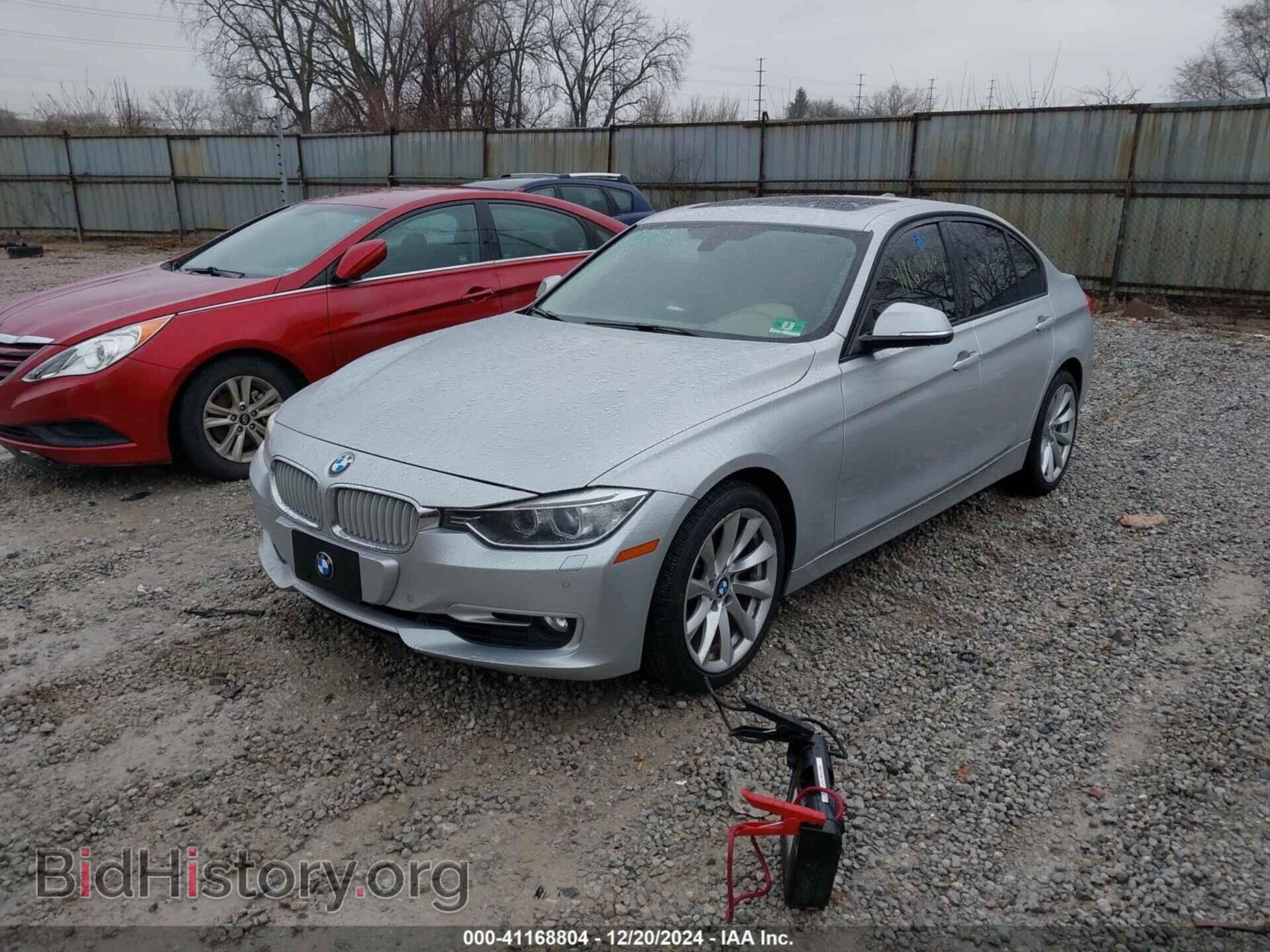 2012 BMW 328 - VIN: WBA3A5C53CF256310 - Фото 2