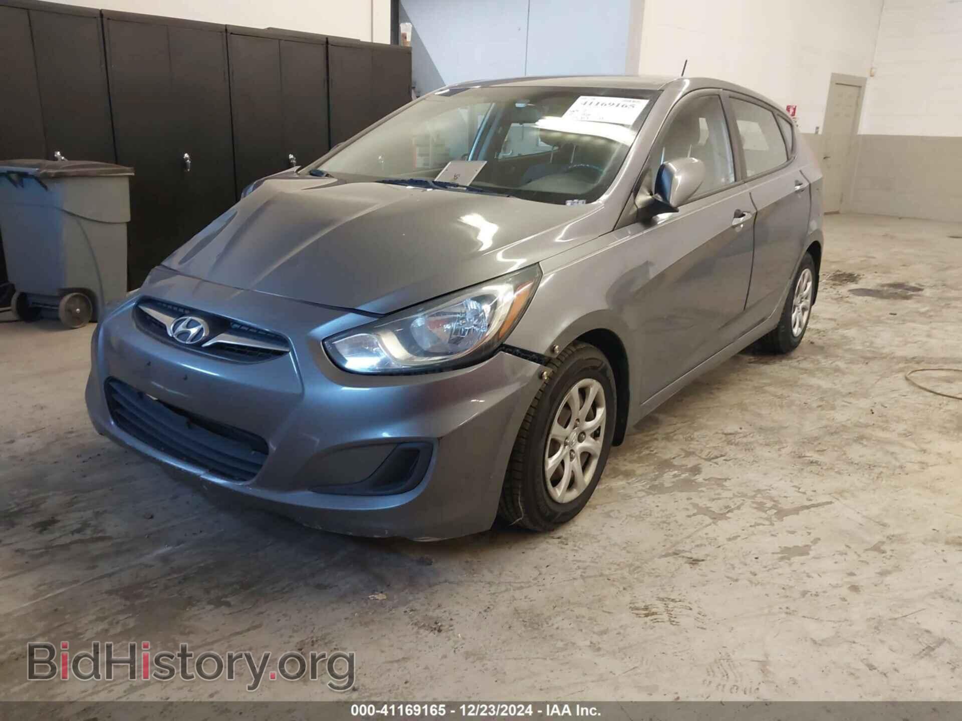 2013 HYUNDAI ACCENT - VIN: KMHCT5AE7DU121887 - Фото 2