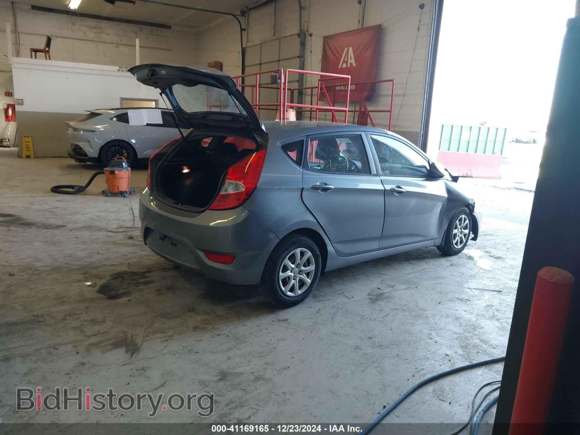 2013 HYUNDAI ACCENT - VIN: KMHCT5AE7DU121887 - Фото 4