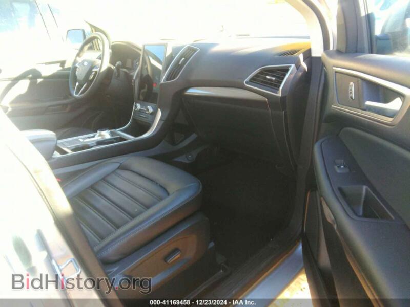 2024 Ford EDGE (VIN 2FMPK4J91RBA71583) — photo 5 of 17