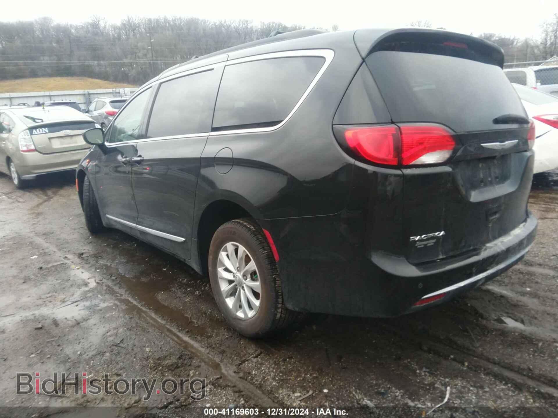 2017 CHRYSLER PACIFICA - VIN: 2C4RC1BG0HR821731 - Фото 3