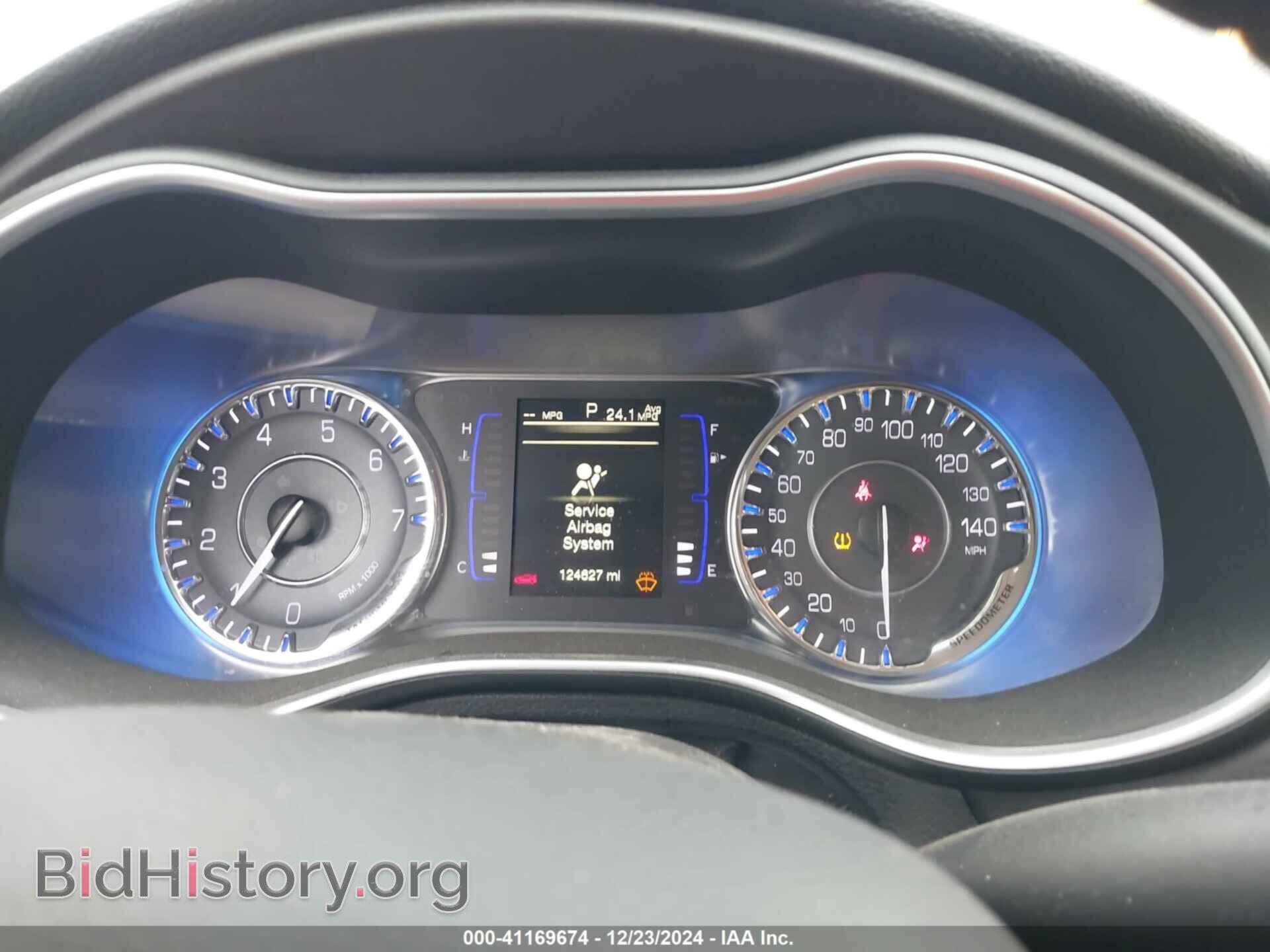 2016 CHRYSLER 200 - VIN: 1C3CCCAB7GN164112 - Фото 7