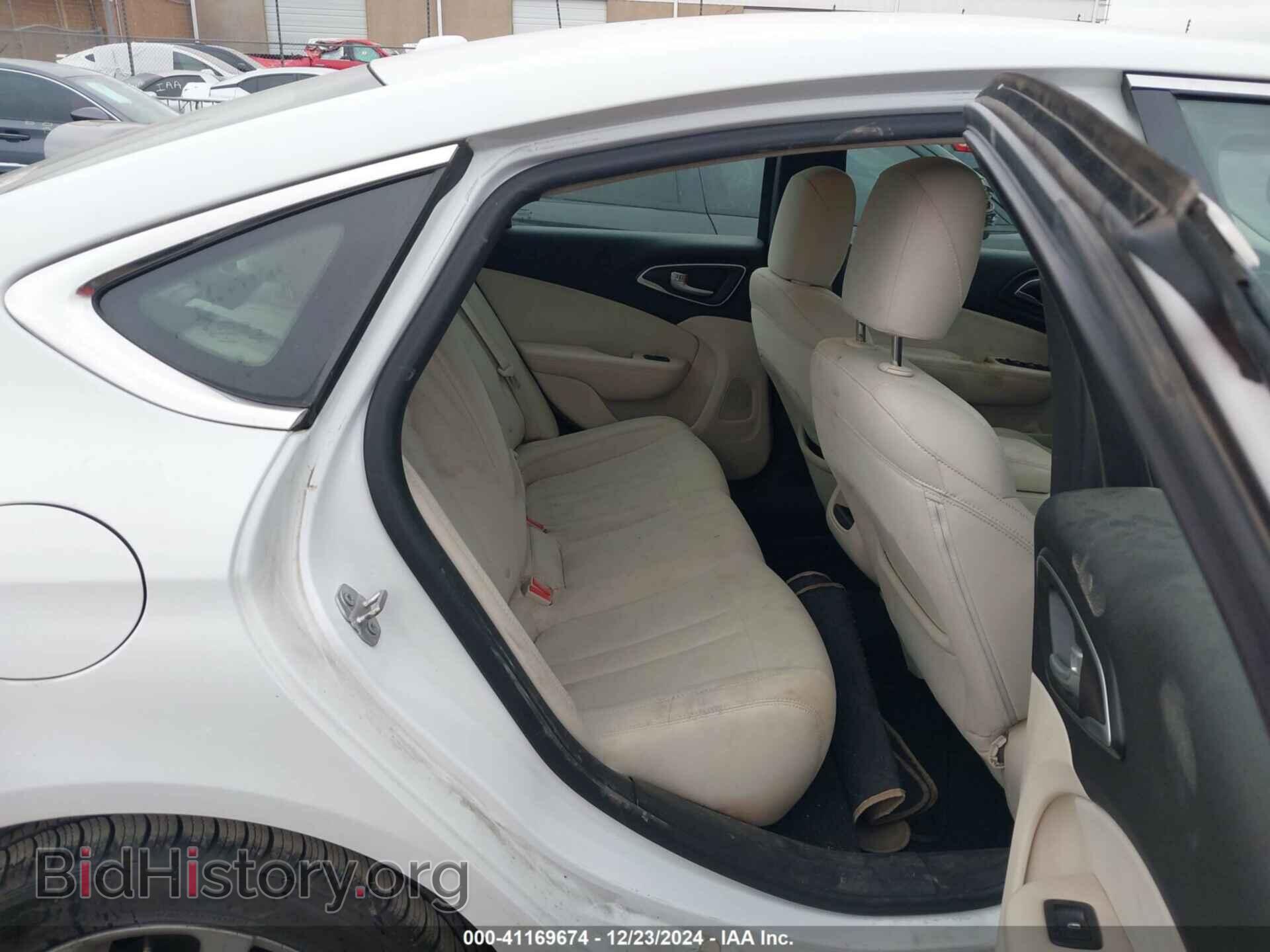 2016 CHRYSLER 200 - VIN: 1C3CCCAB7GN164112 - Фото 8