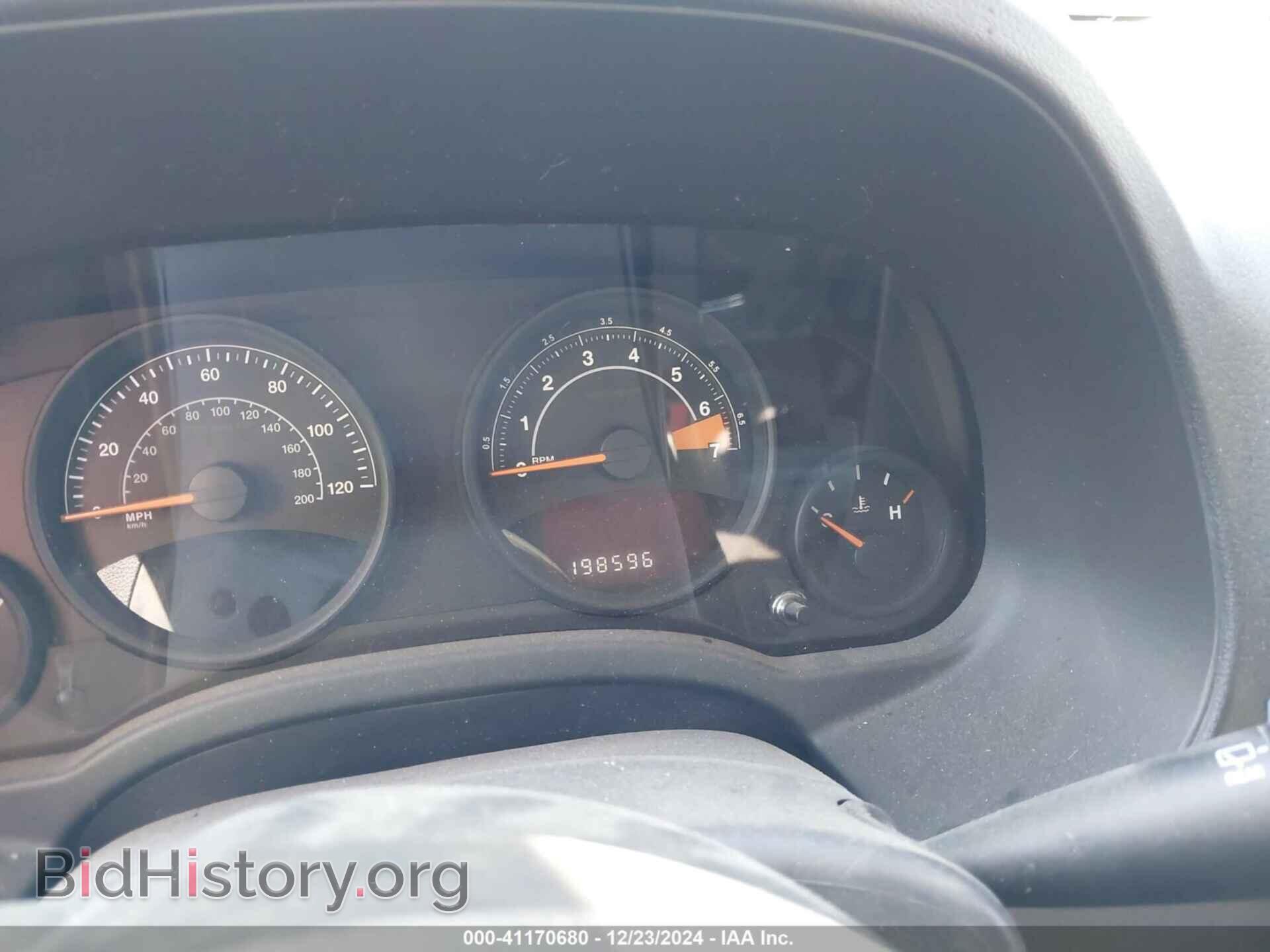 2014 JEEP COMPASS - VIN: 1C4NJDBB8ED592823 - Фото 7