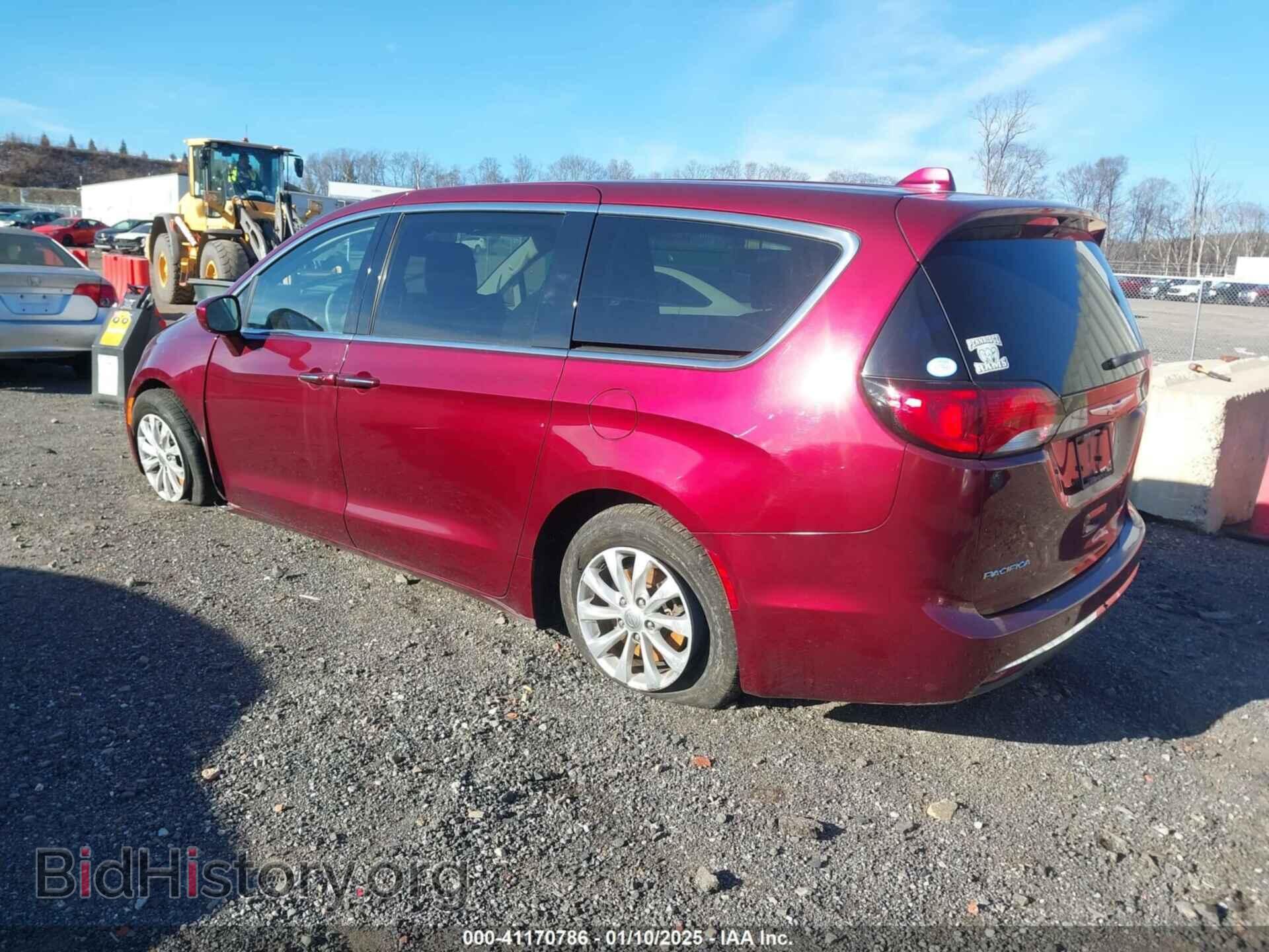 2018 CHRYSLER PACIFICA - VIN: 2C4RC1FG4JR279193 - Фото 3