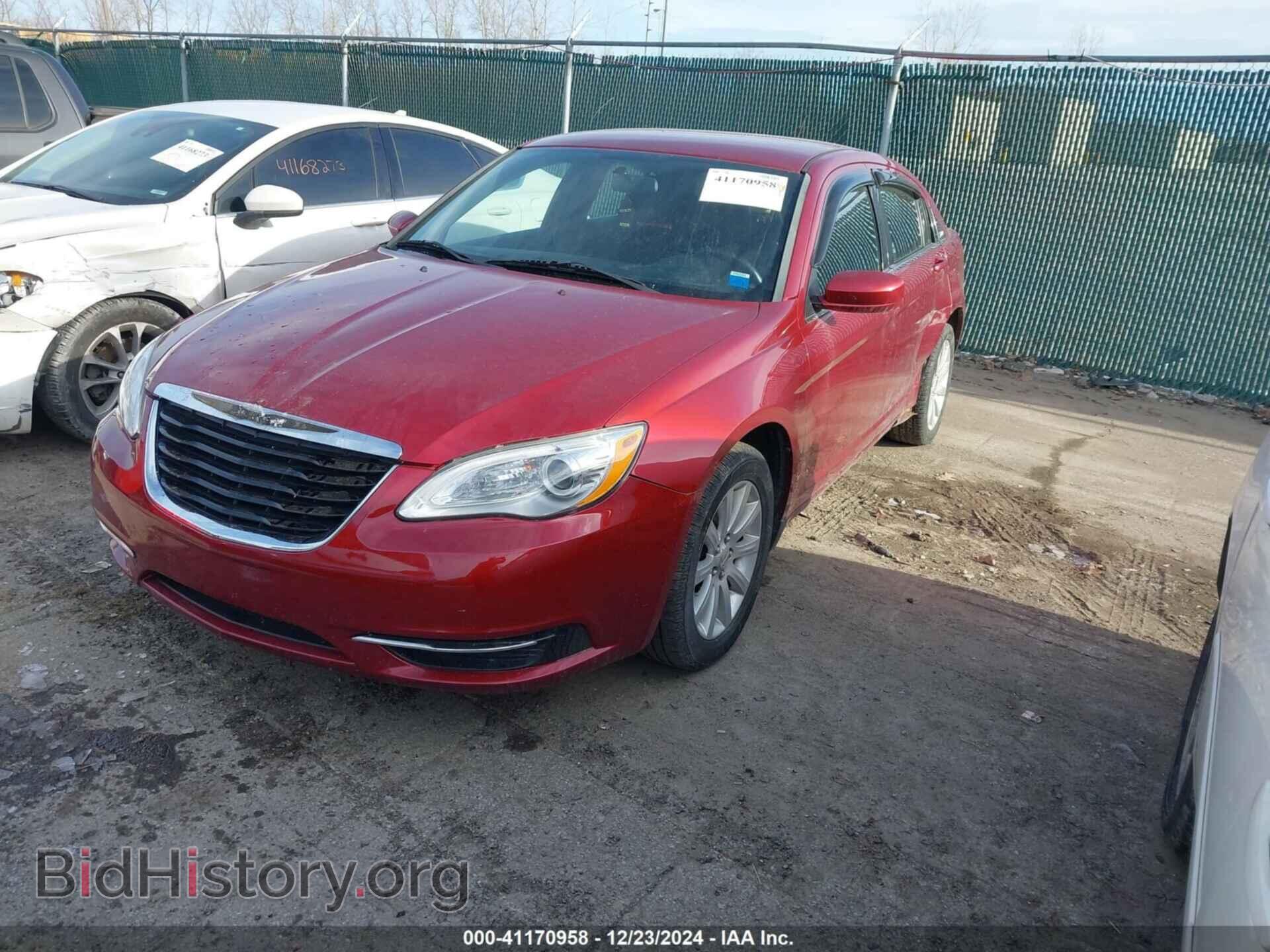 2013 CHRYSLER 200 - VIN: 1C3CCBBB3DN596071 - Фото 2