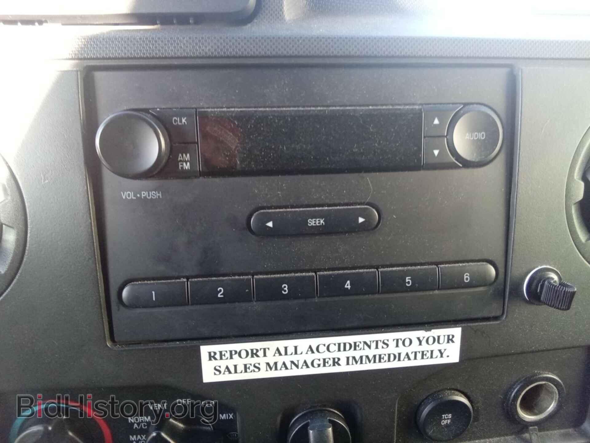 2019 FORD ECONOLINE - VIN: 1FDXE4FS2KDC19307 - Фото 2