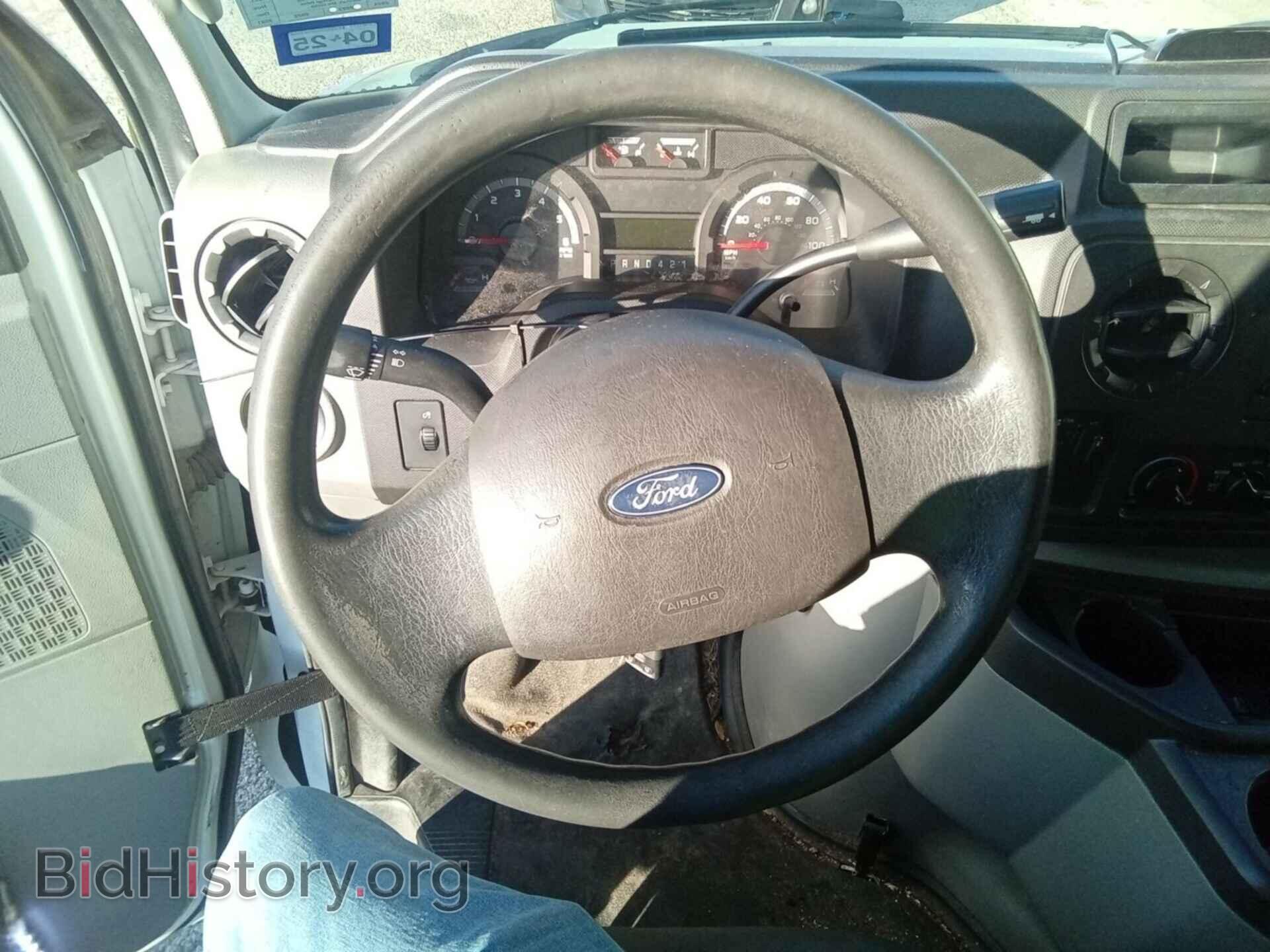 2019 FORD ECONOLINE - VIN: 1FDXE4FS2KDC19307 - Фото 3