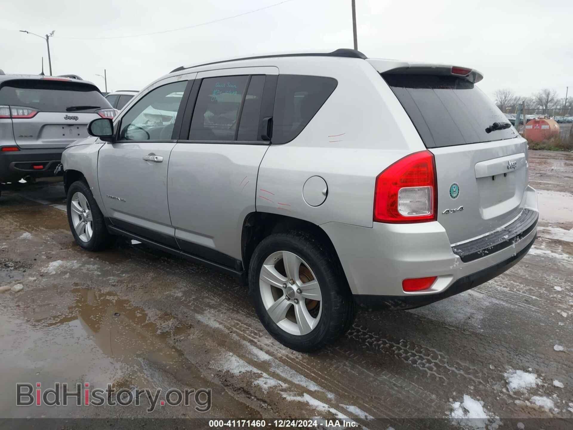 2011 JEEP COMPASS - VIN: 1J4NF1FB7BD215528 - Photo 3
