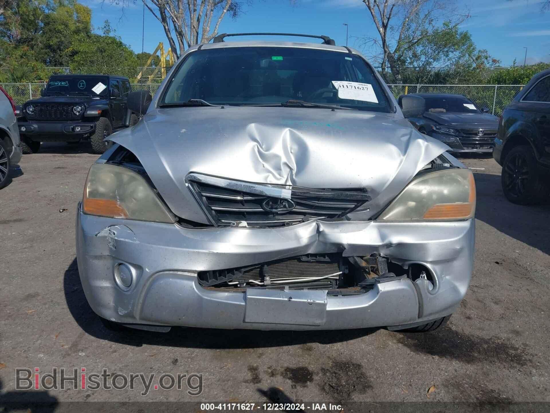2007 KIA SORENTO - VIN: KNDJD736775727988 - Фото 6