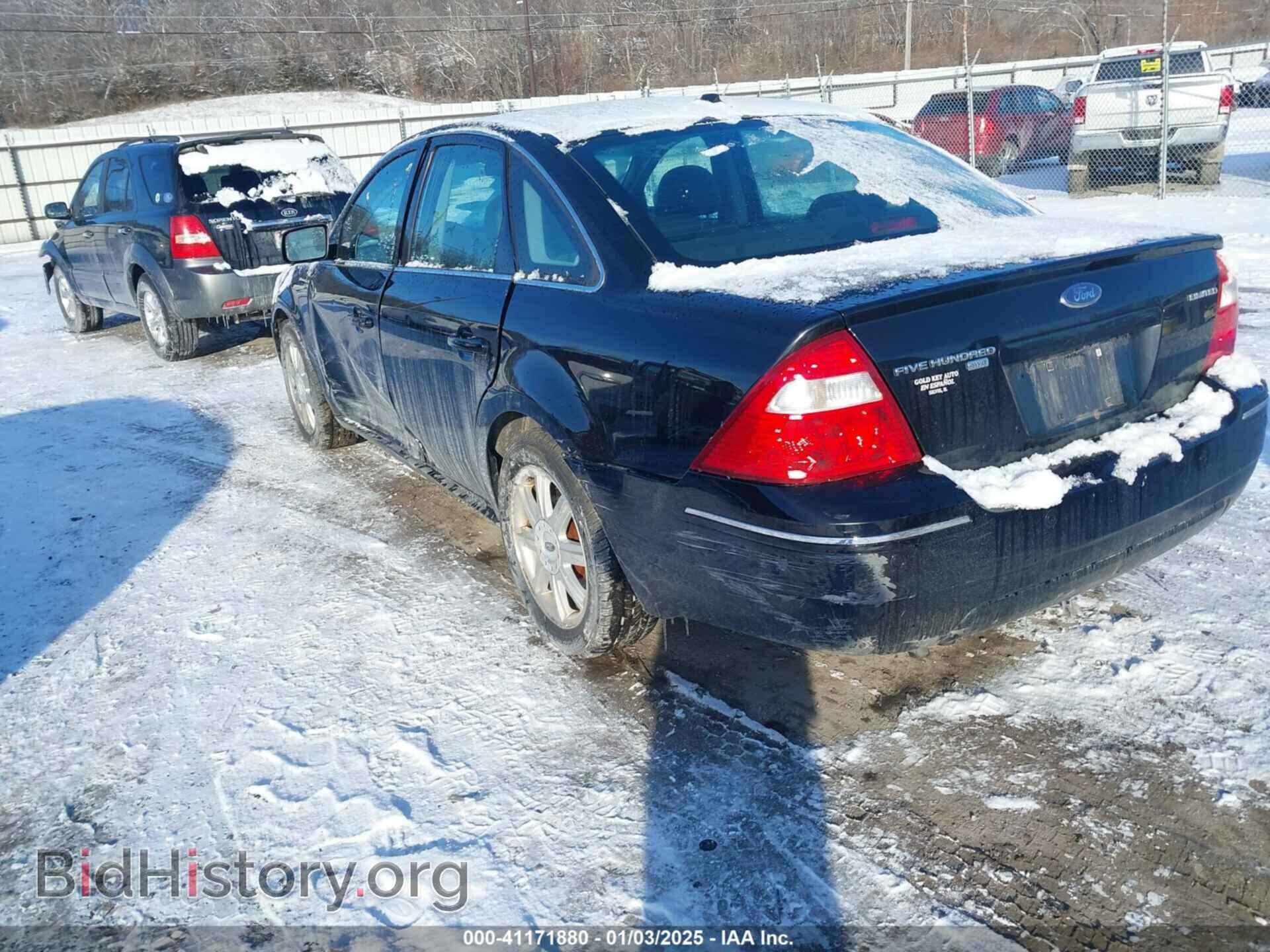 2007 FORD FIVE HUNDRED - VIN: 1FAHP28107G156067 - Фото 3