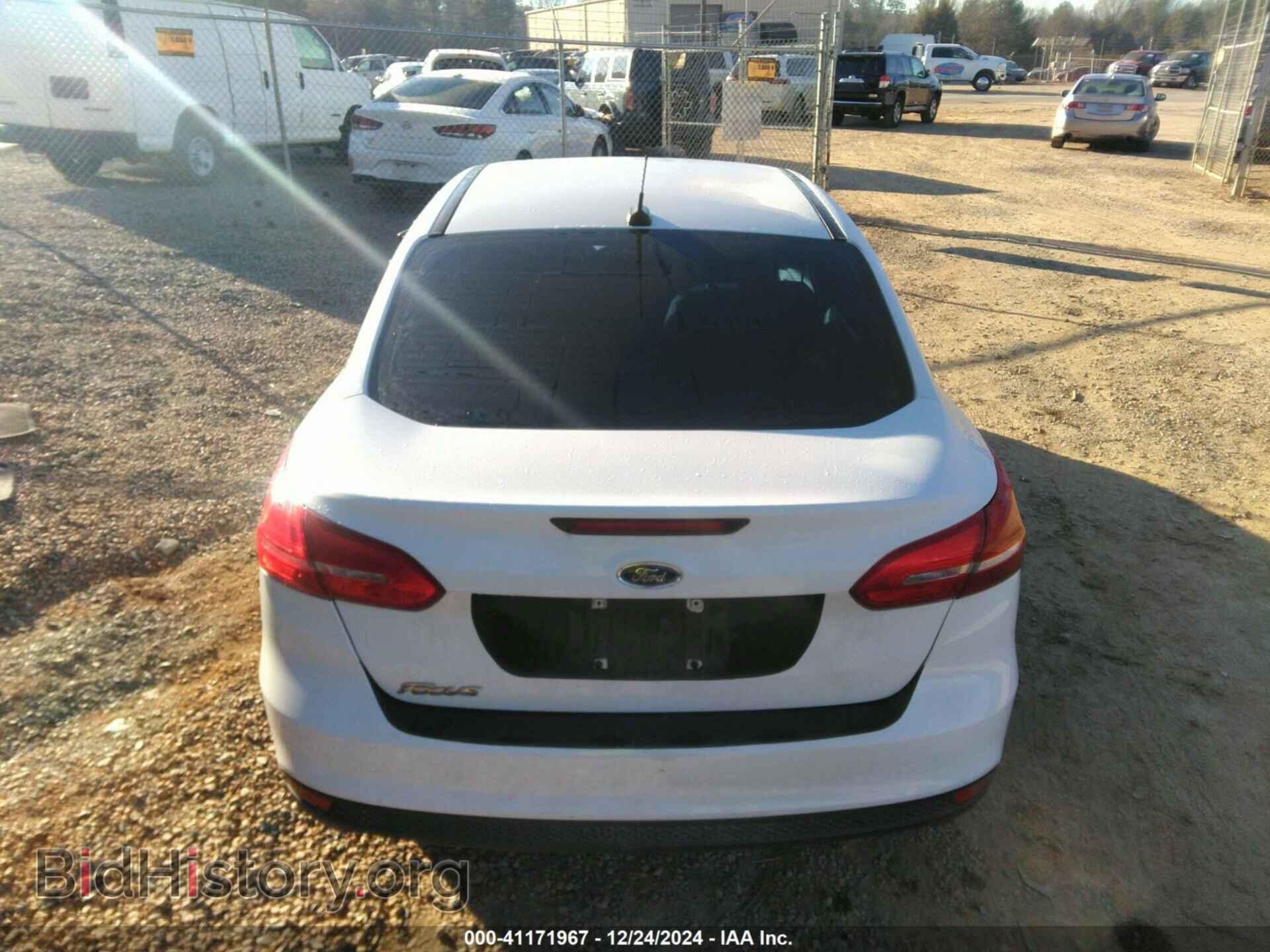 2016 FORD FOCUS - VIN: 1FADP3E27GL266493 - Фото 16