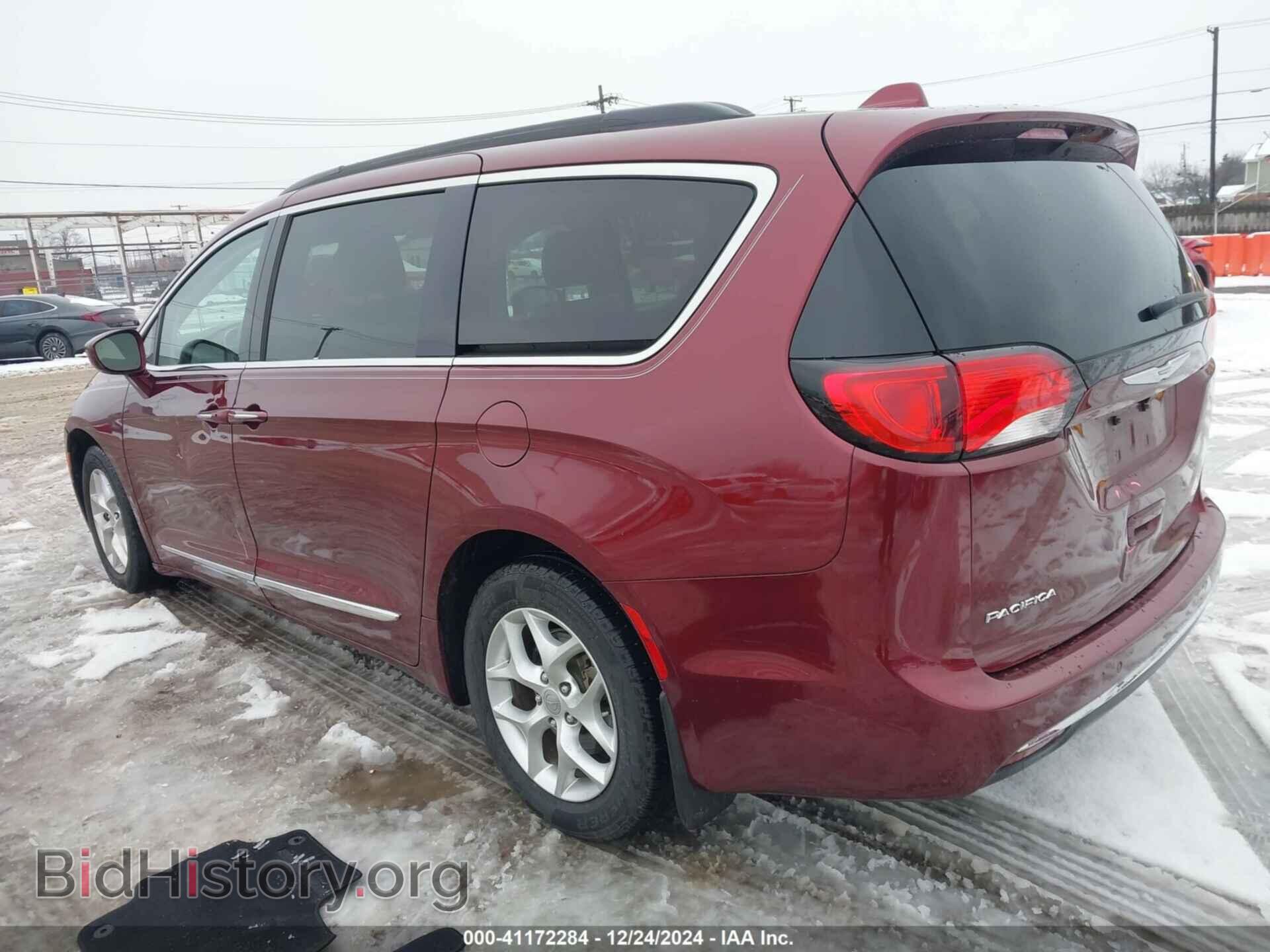 2017 CHRYSLER PACIFICA - VIN: 2C4RC1BGXHR757875 - Photo 3