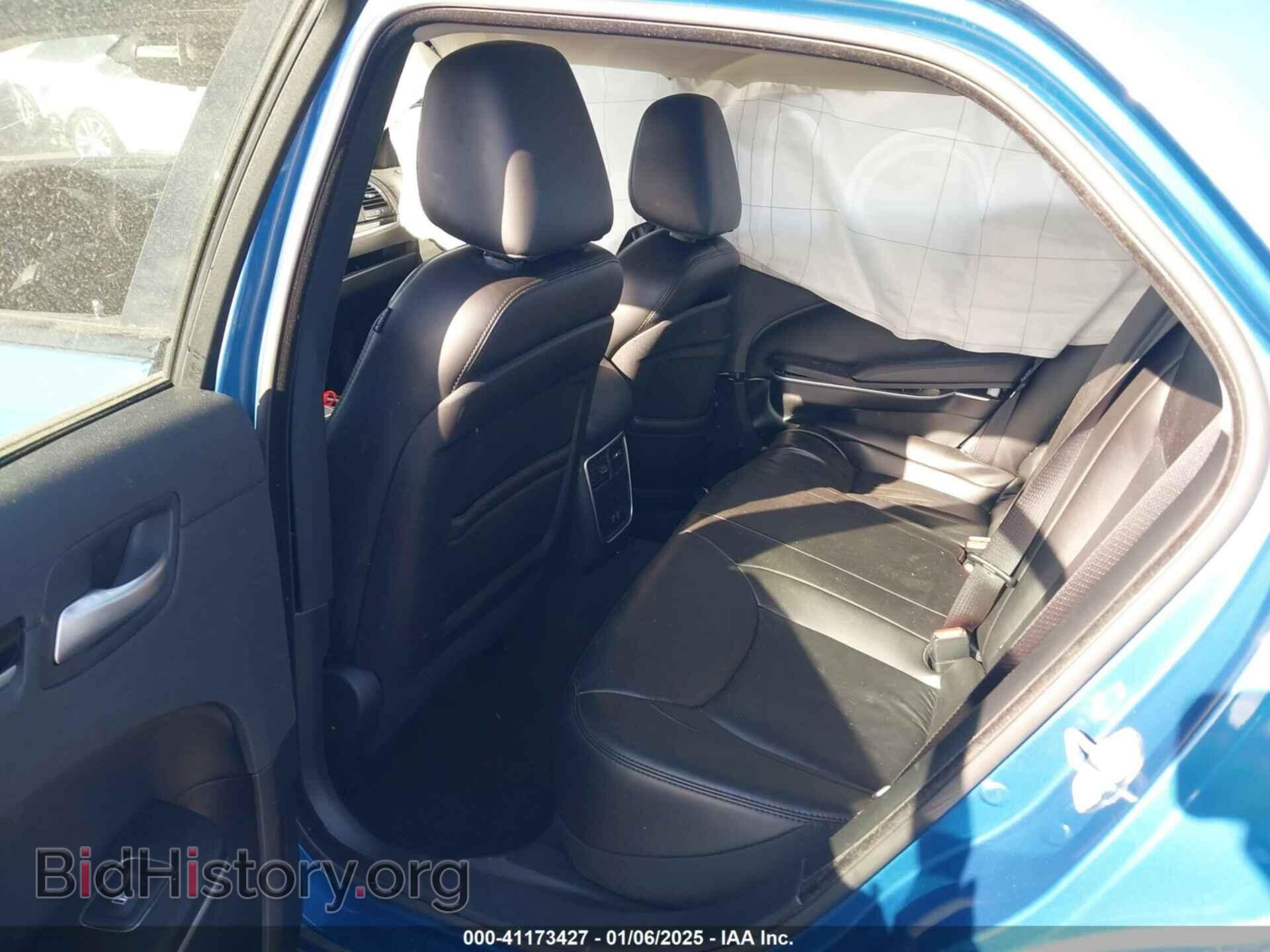 2023 CHRYSLER 300 - VIN: 2C3CCADG1PH624501 - Фото 8