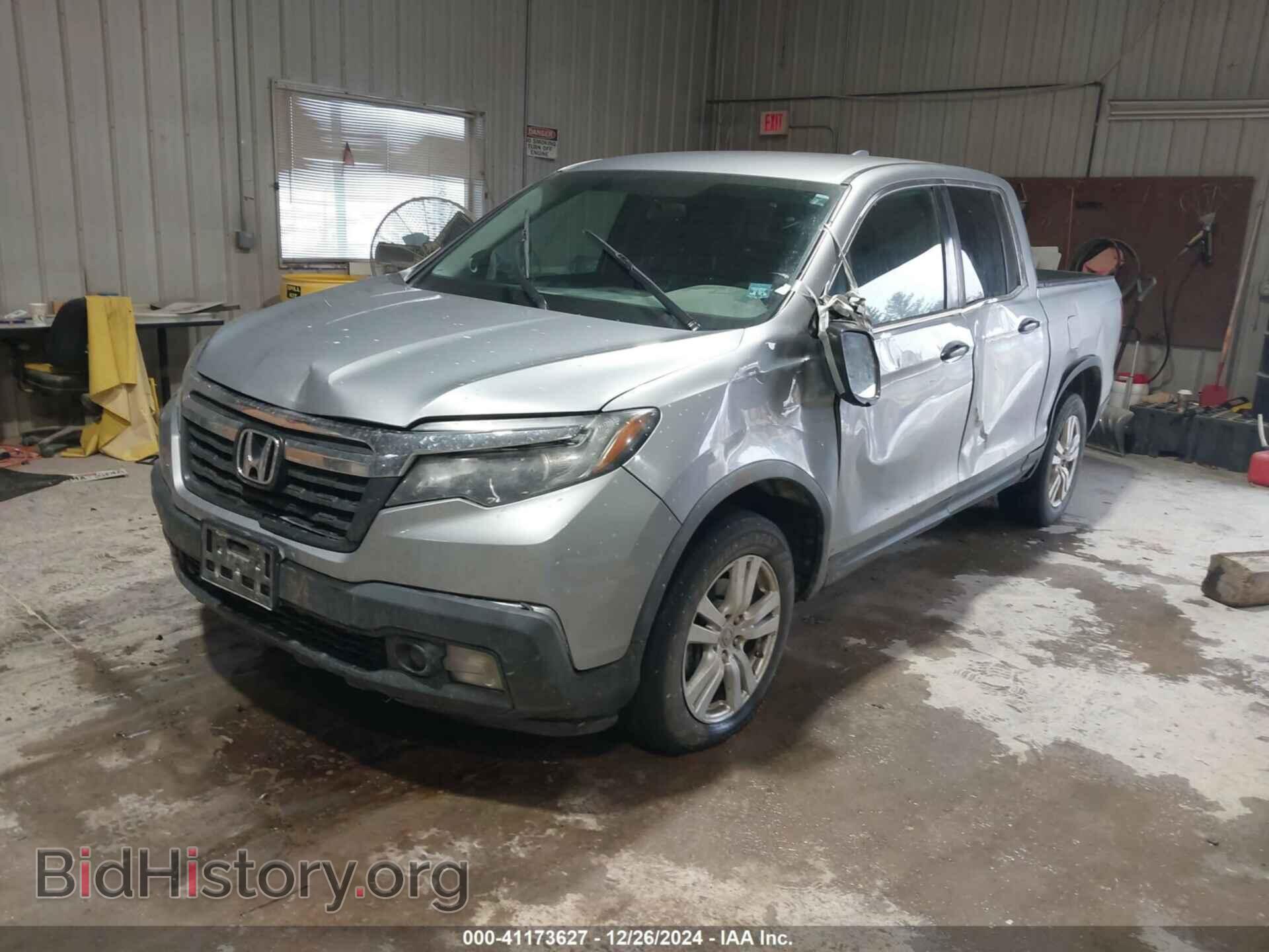 2017 HONDA RIDGELINE - VIN: 5FPYK3F23HB013191 - Фото 2