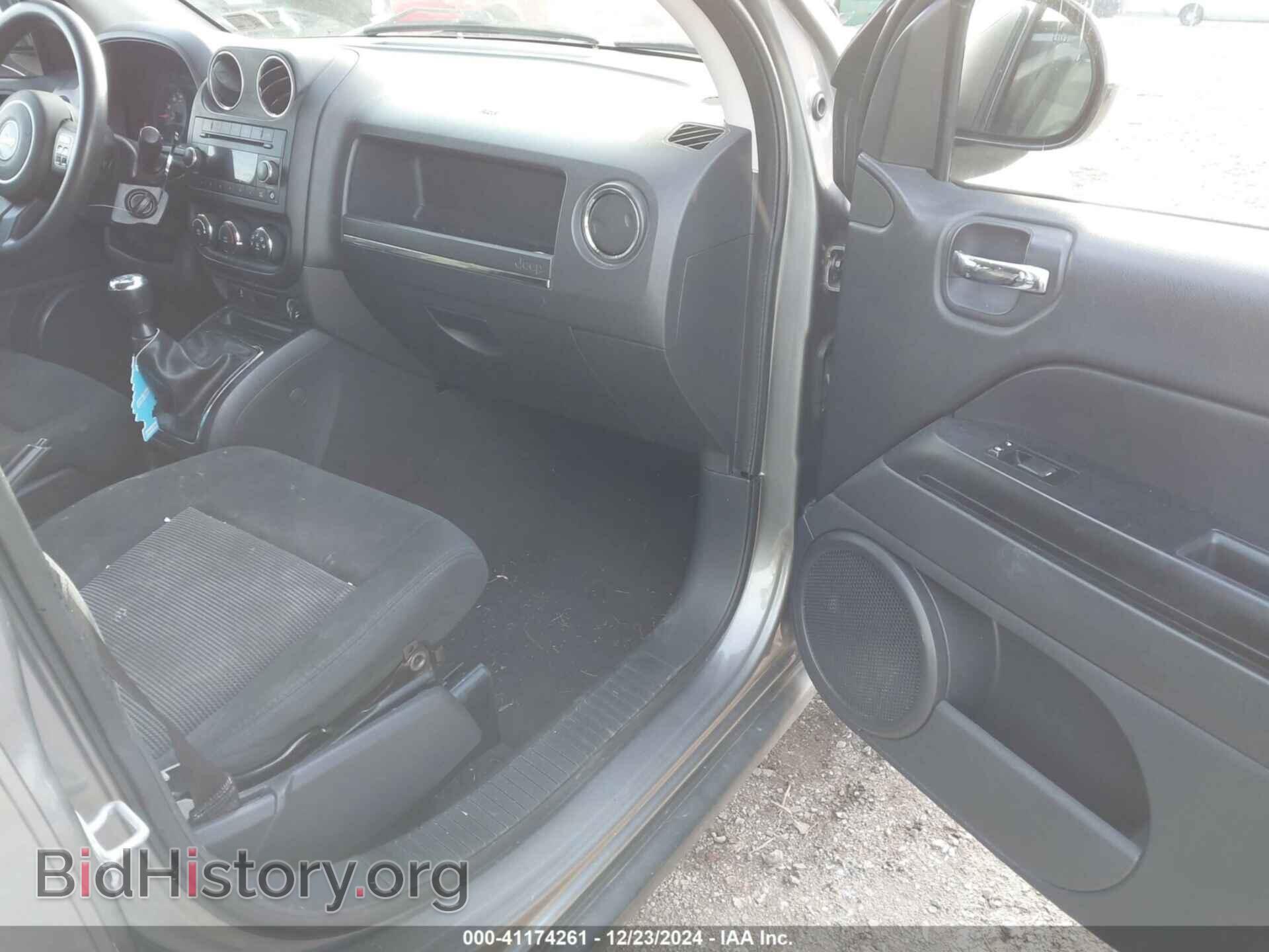 2011 JEEP COMPASS - VIN: 1J4NT1FA9BD230886 - Фото 5