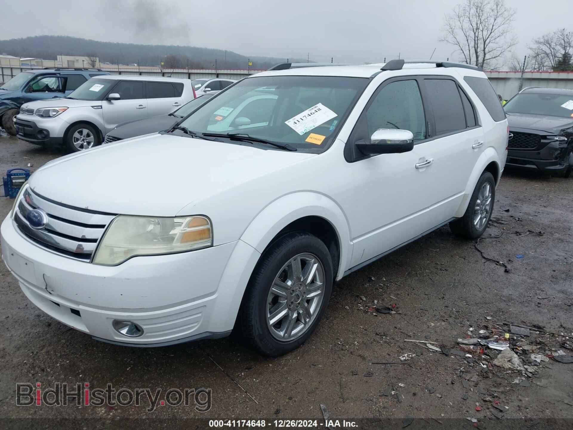 2008 FORD TAURUS X - VIN: 1FMDK03W58GA33263 - Фото 2