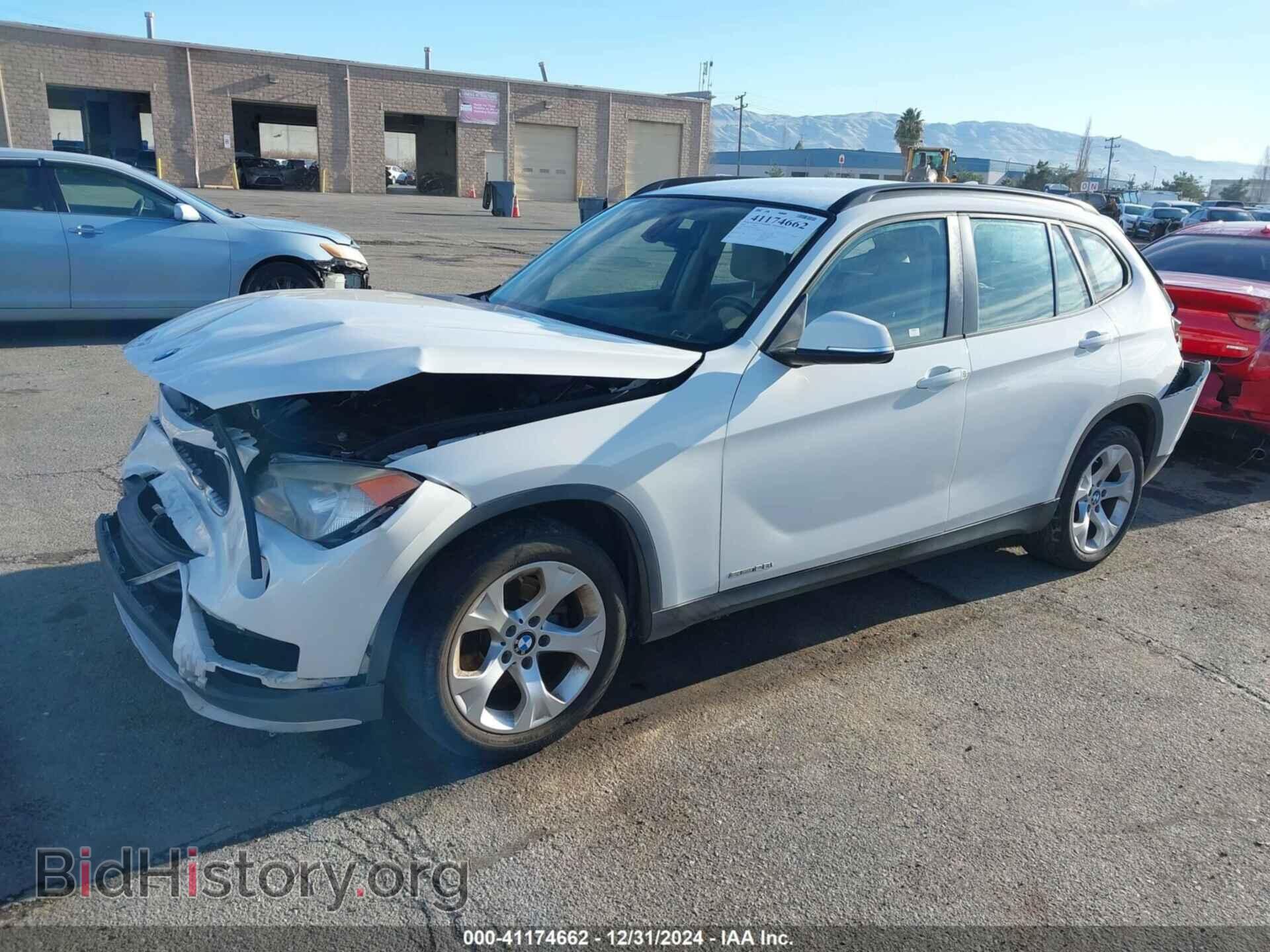 2015 BMW X1 - VIN: WBAVM1C57FV314678 - Фото 2