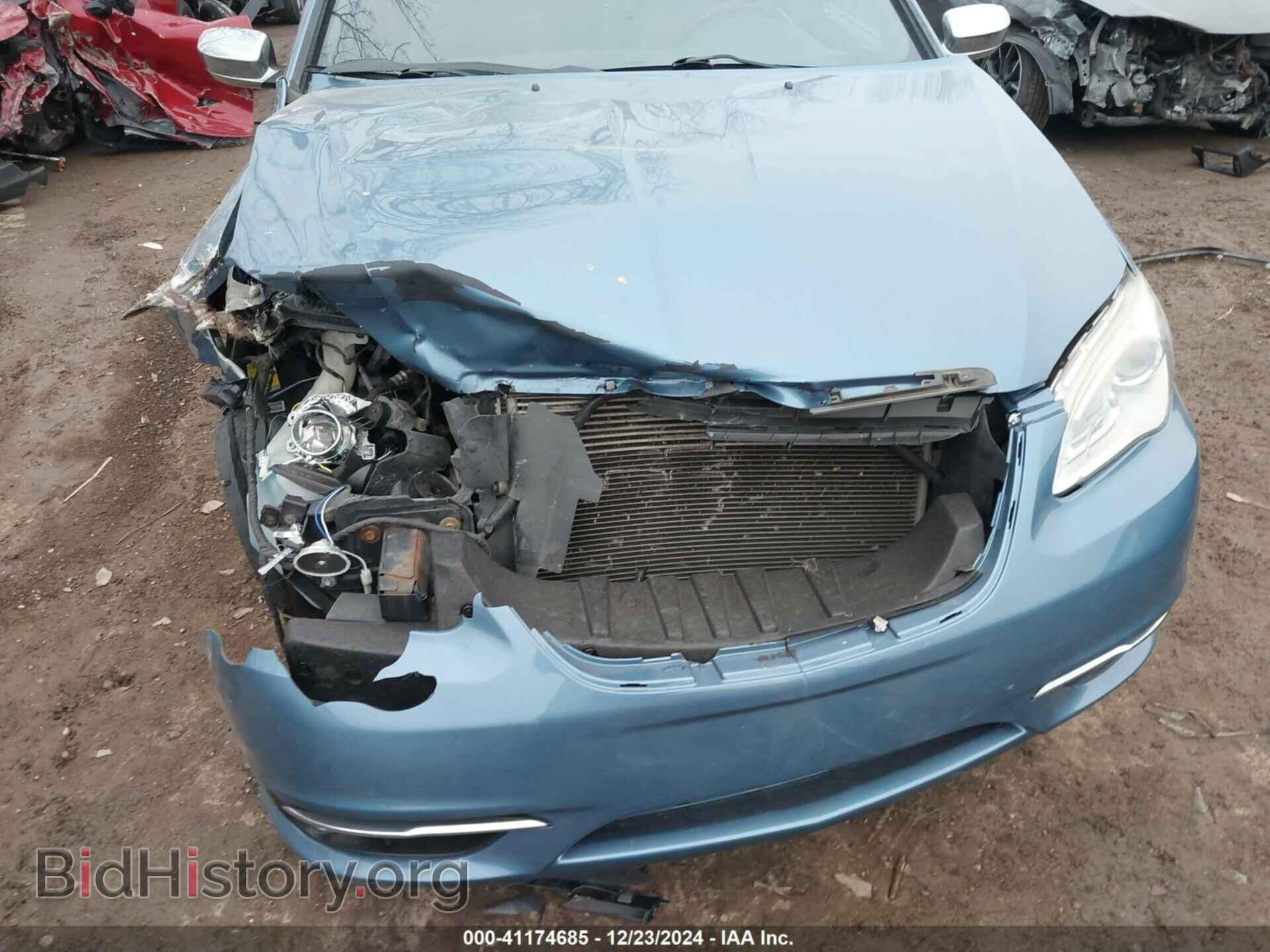 2011 CHRYSLER 200 - VIN: 1C3BC2FB7BN580748 - Фото 6