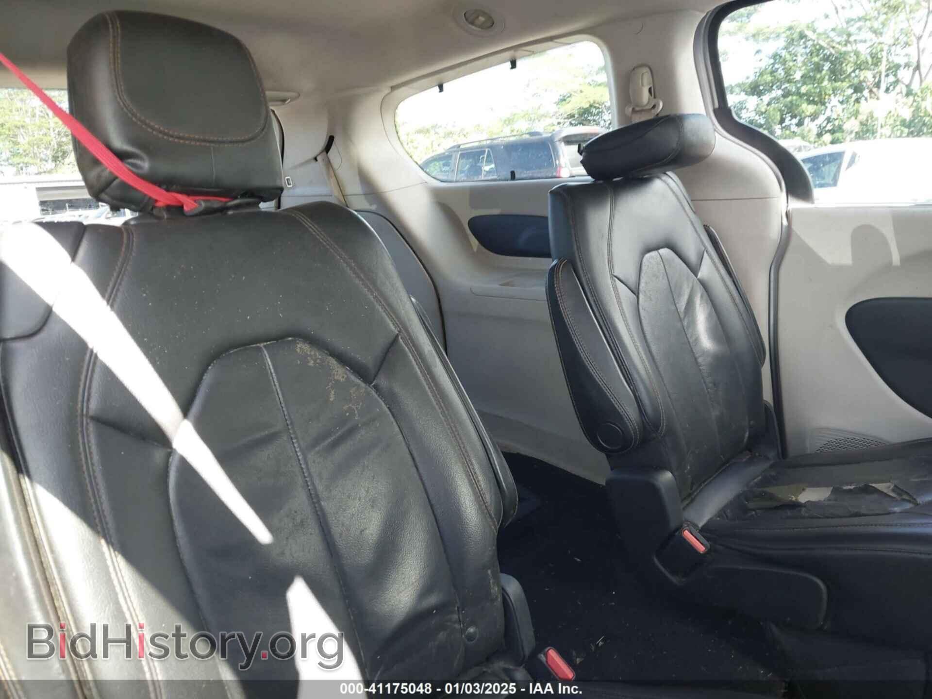 2017 CHRYSLER PACIFICA - VIN: 2C4RC1BG3HR540698 - Фото 8