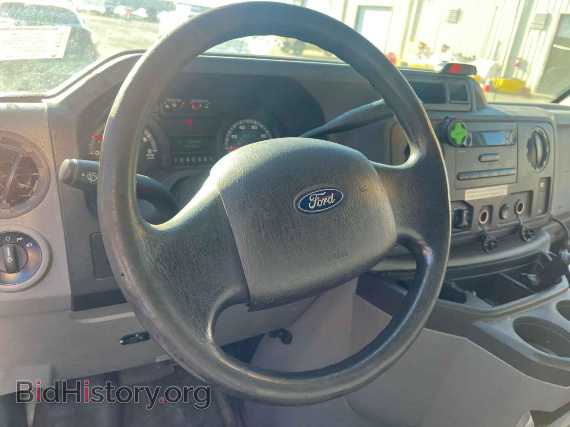 2019 FORD ECONOLINE - VIN: 1FDXE4FS2KDC07819 - Фото 2
