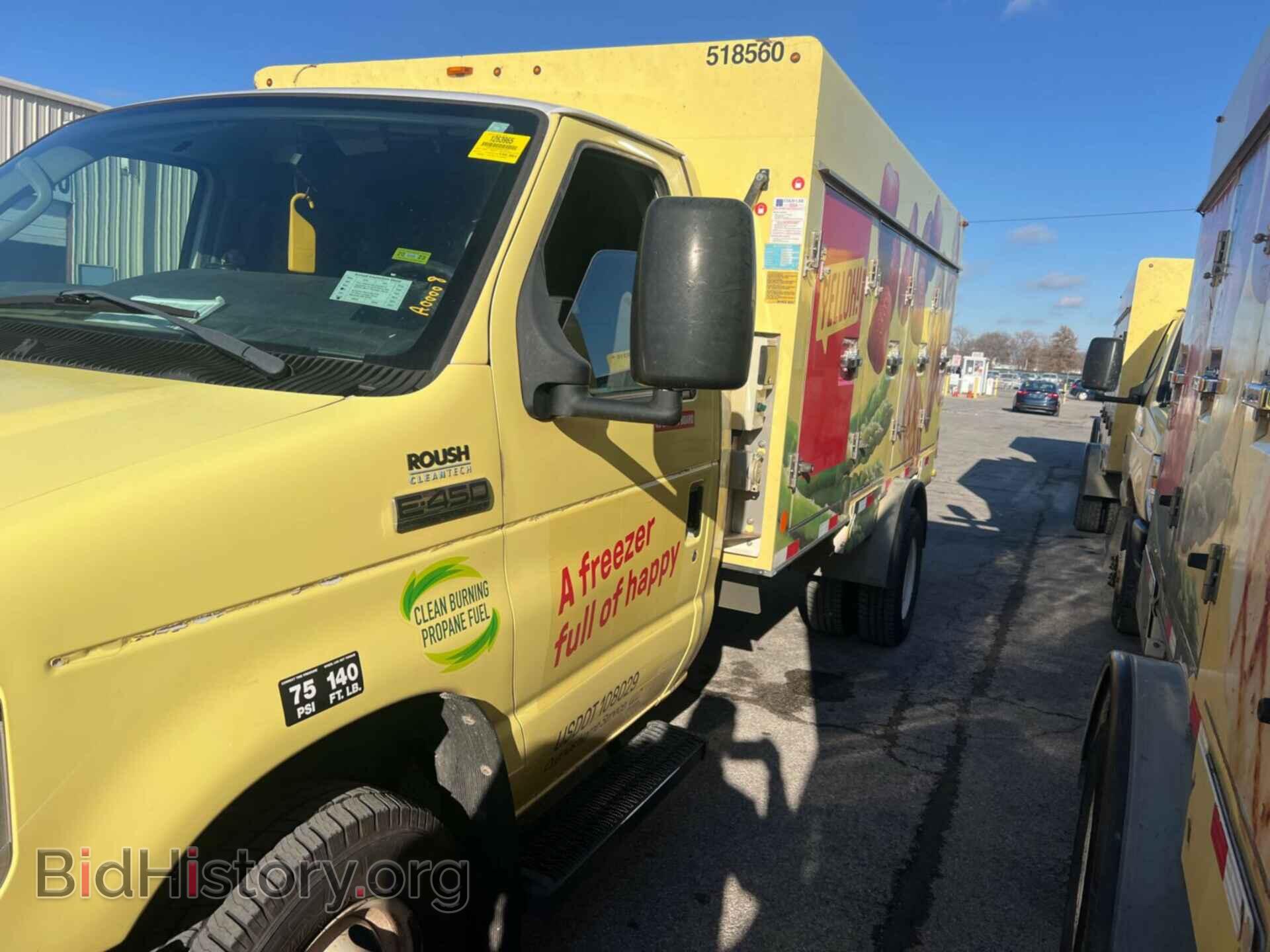 2019 FORD ECONOLINE - VIN: 1FDXE4FS2KDC07819 - Фото 4